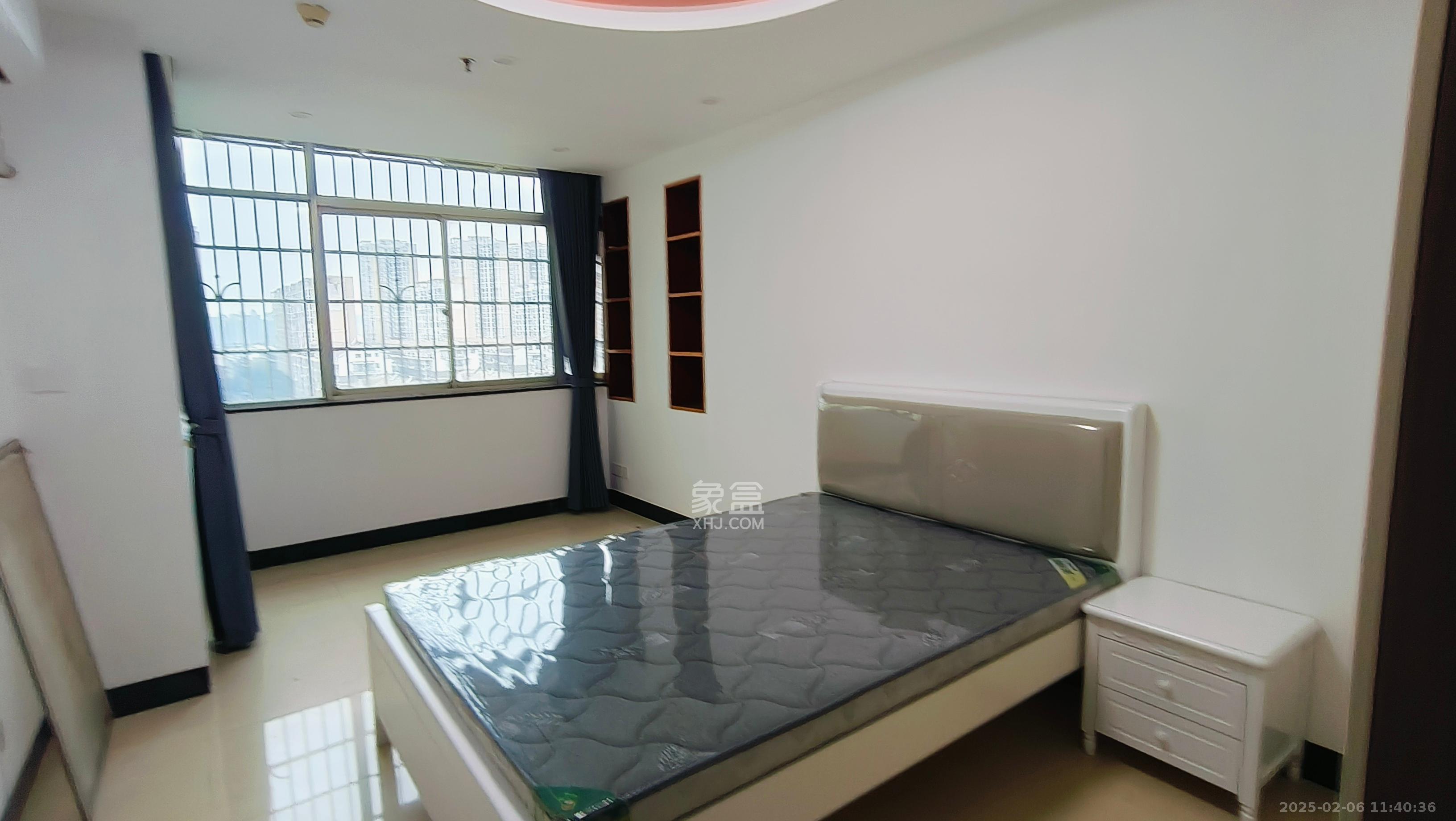 四季如春酒店(原名鑫元大酒店) 1室0厅0卫 1800.0元/月 四季如春酒店(原名鑫元大酒店) 1室0厅0卫 1800.0元/月室内图