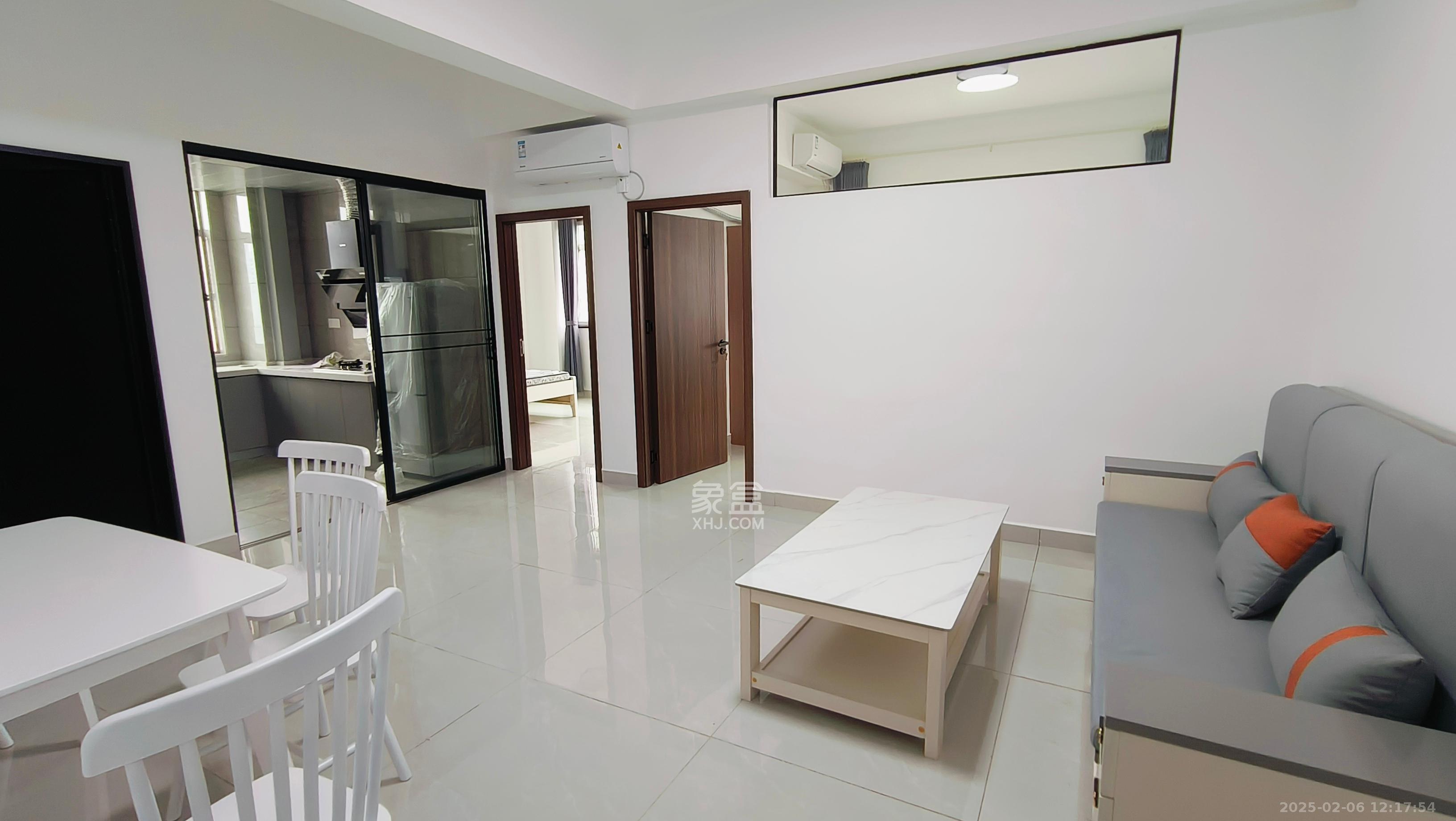 四季如春酒店(原名鑫元大酒店) 1室0厅0卫 2200.0元/月 四季如春酒店(原名鑫元大酒店) 1室0厅0卫 2200.0元/月室内图