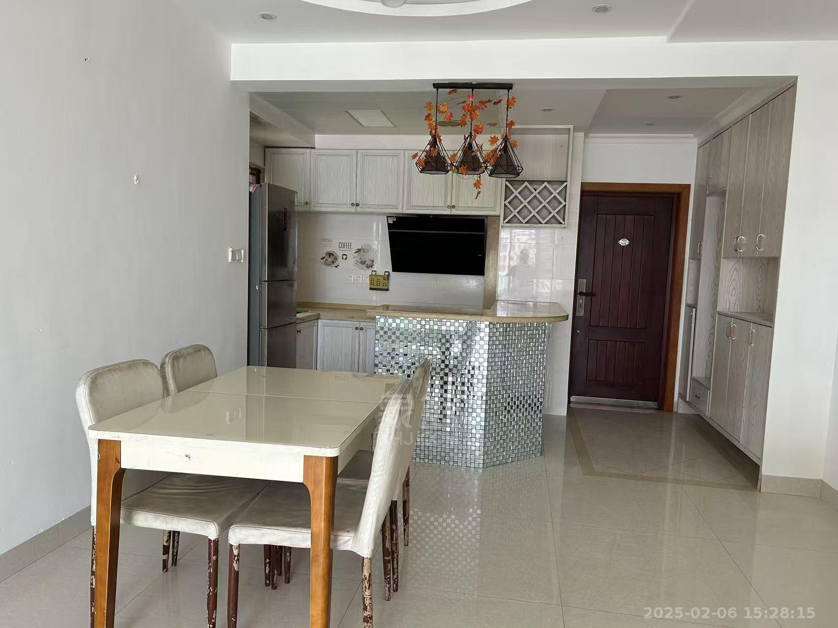 奥园广场 3室2厅2卫 2500.0元/月 奥园广场 3室2厅2卫 2500.0元/月室内图