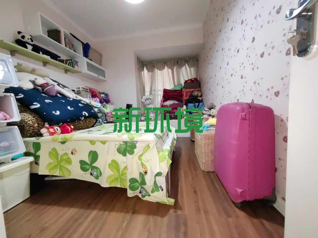 高盛澧园一二期 3室2厅2卫 82.80万 高盛澧园一二期 3室2厅2卫 82.80万客厅