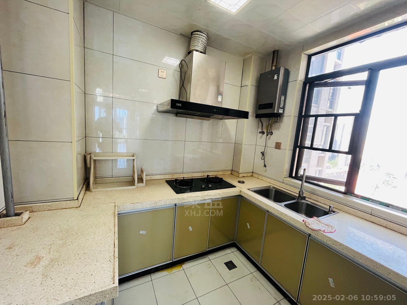 山水印象 2室1厅1卫 2000.0元/月 山水印象 2室1厅1卫 2000.0元/月室内图