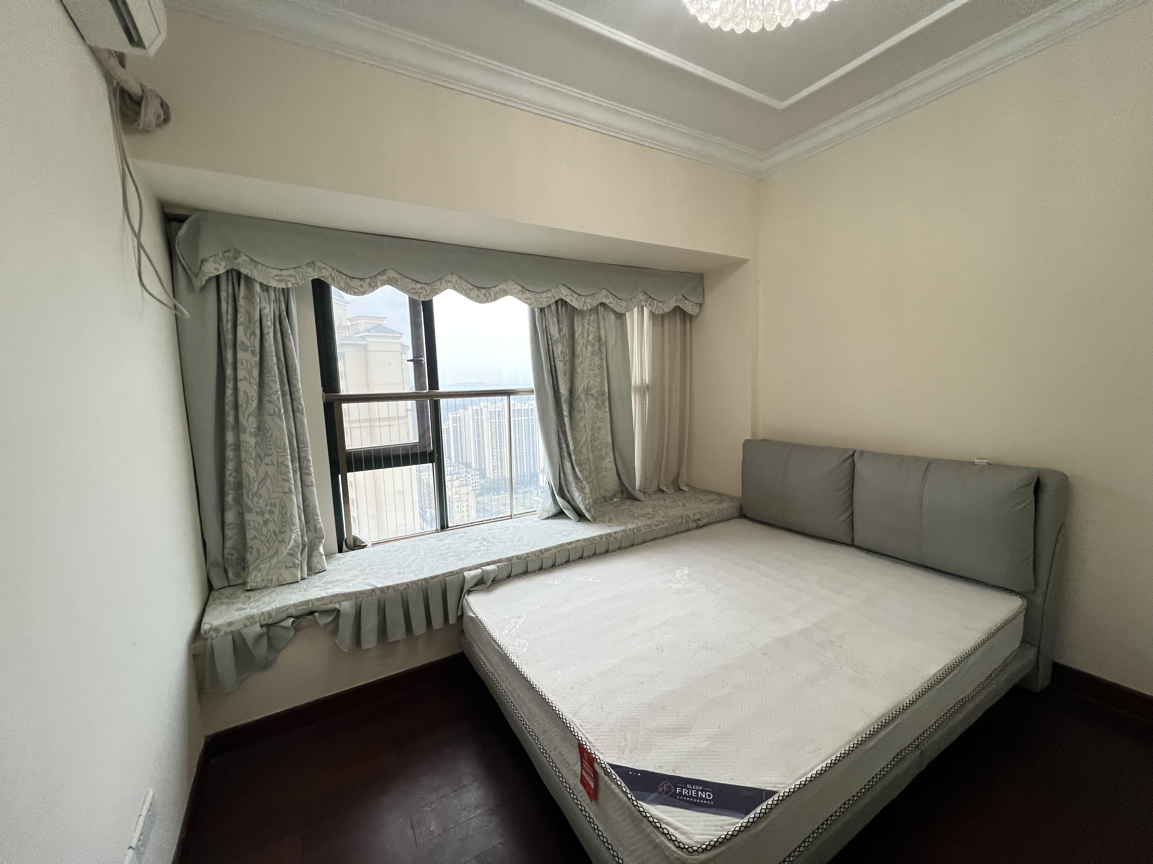 恒大绿洲 2室2厅1卫 1500.0元/月 恒大绿洲 2室2厅1卫 1500.0元/月室内图