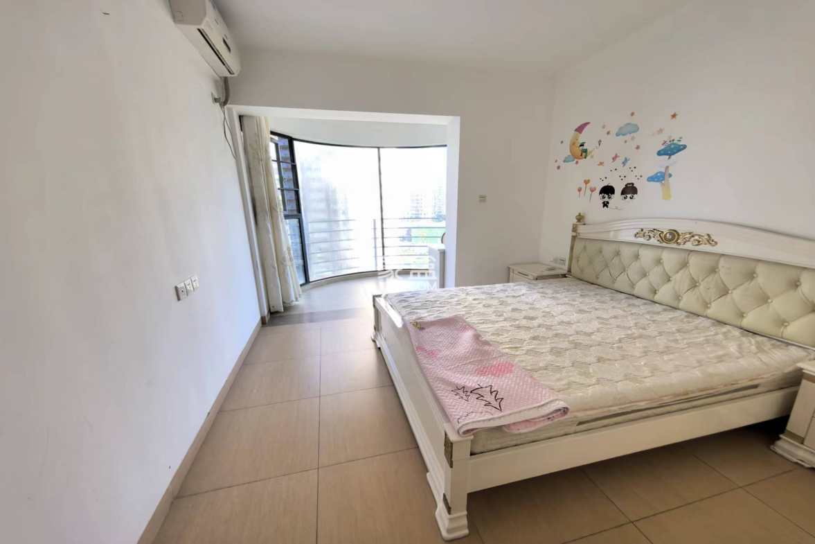 宝华海景 2室2厅1卫 159.0万 宝华海景 2室2厅1卫 159.0万室内图