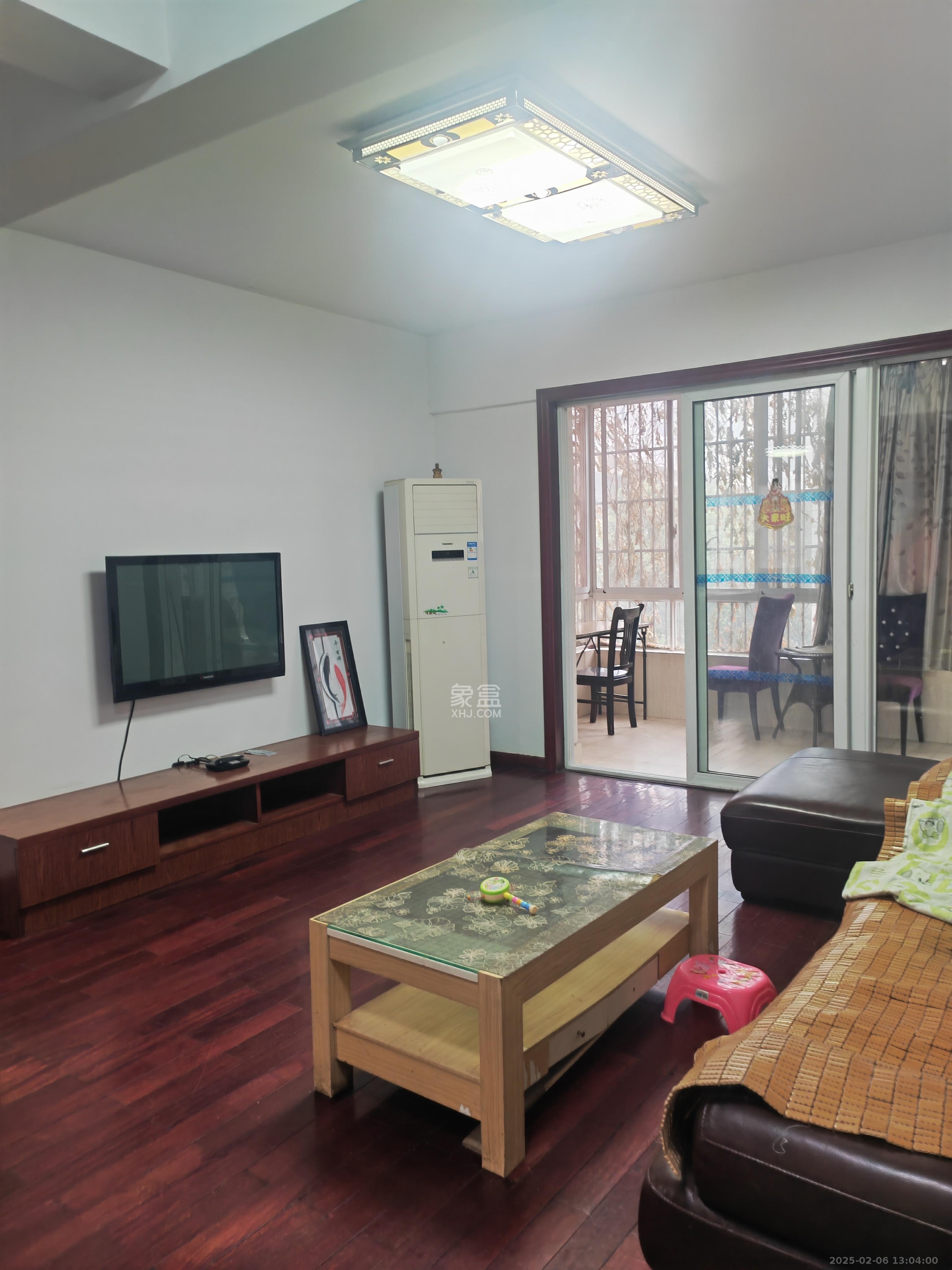 月湖兰庭 3室2厅2卫 3300.0元/月 月湖兰庭 3室2厅2卫 3300.0元/月室内图