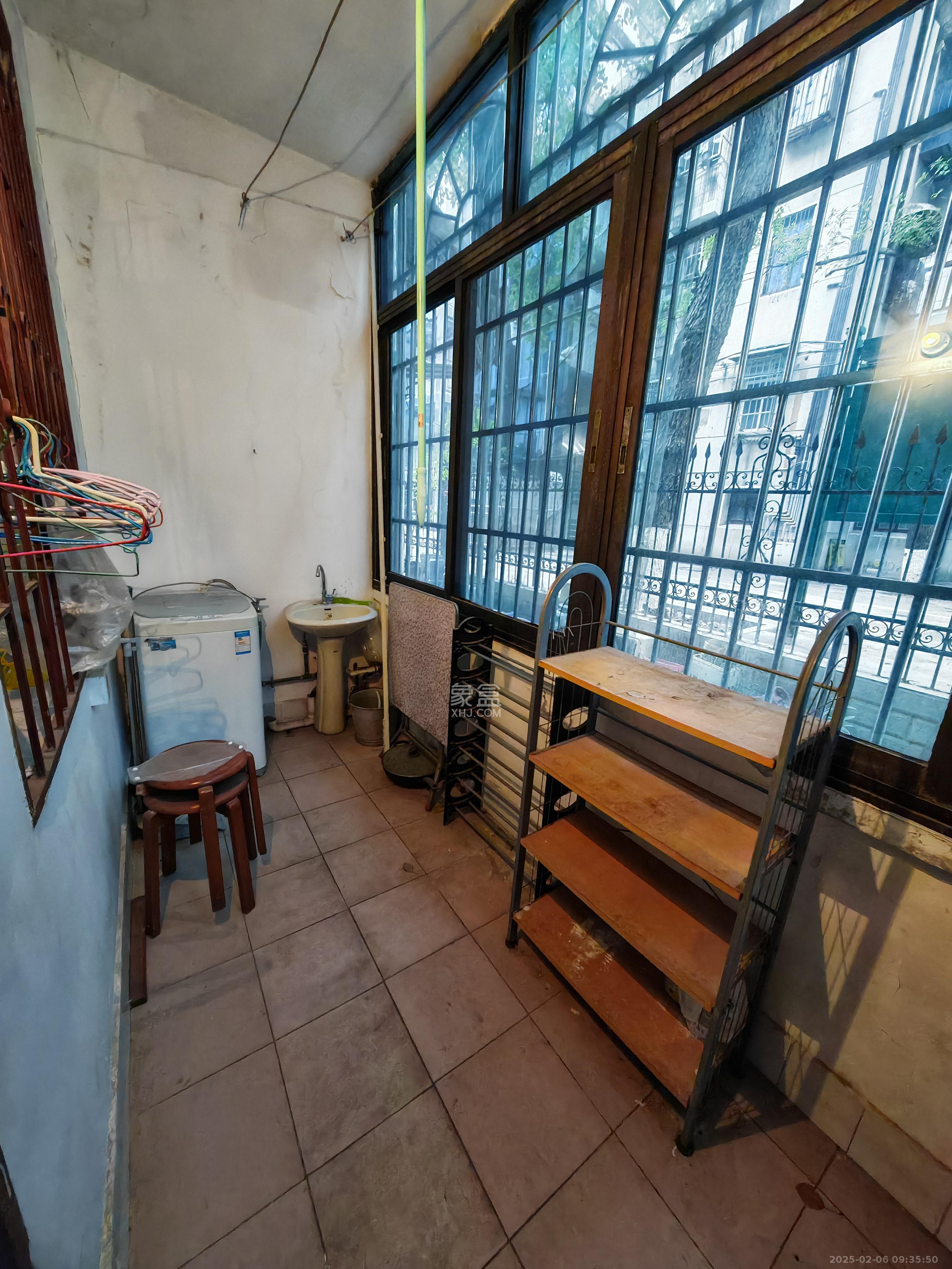 湘农桥社区  2室2厅1卫    1600.0元/月 湘农桥社区  2室2厅1卫    1600.0元/月室内图