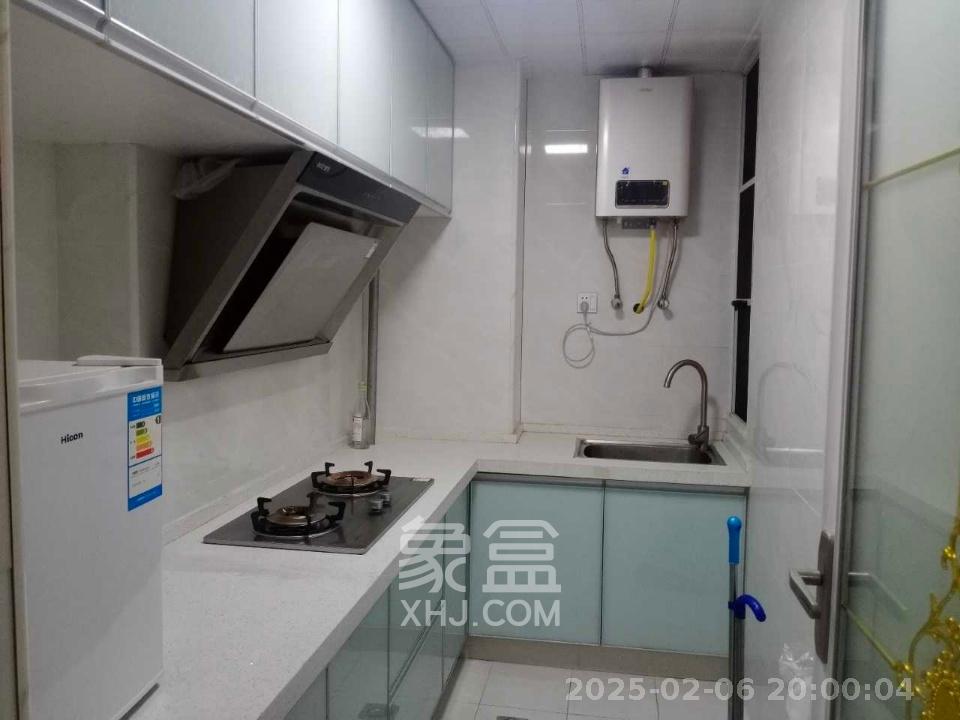 丽发新城 2室1厅1卫 2000.0元/月 丽发新城 2室1厅1卫 2000.0元/月室内图