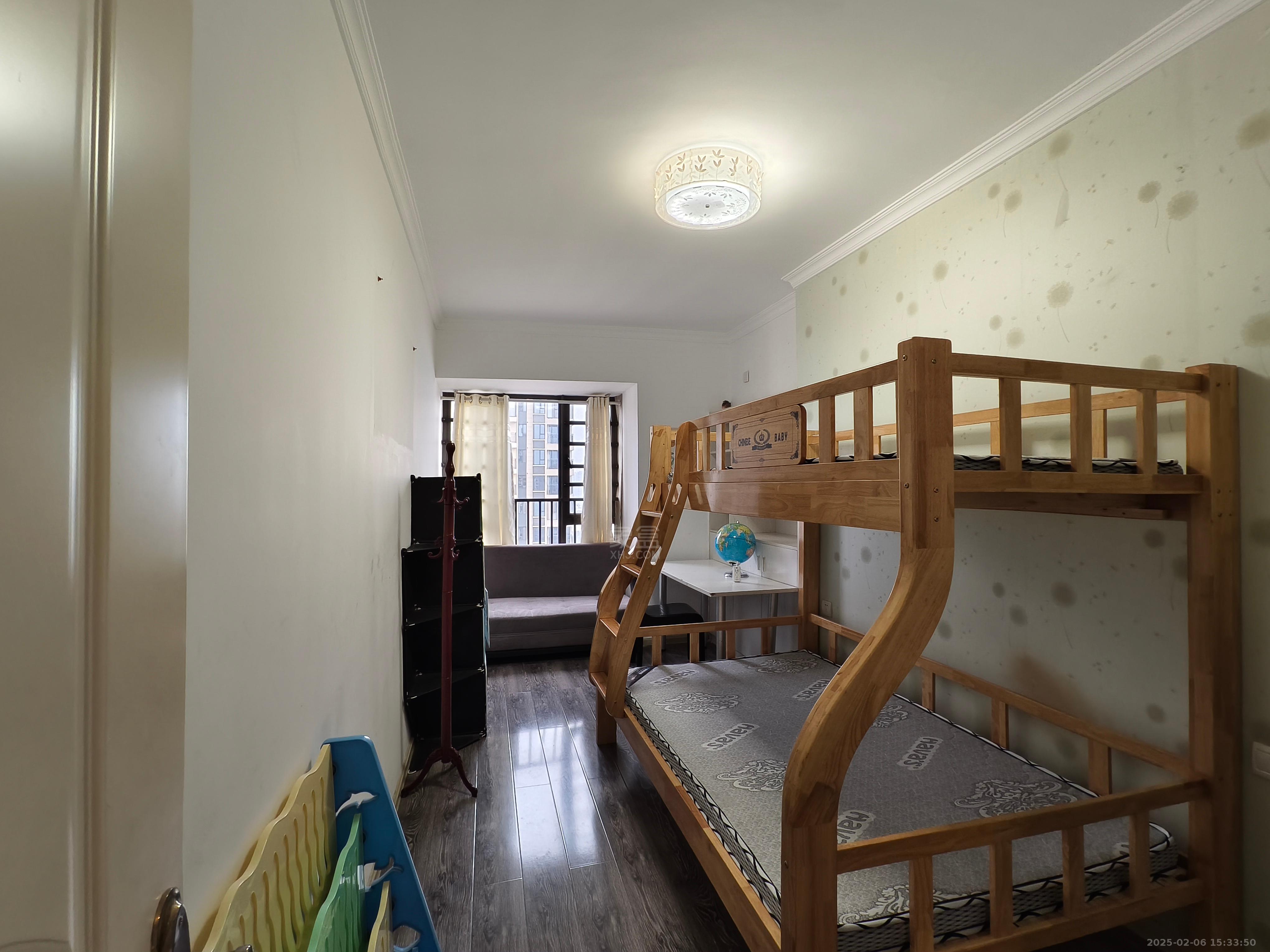 佳兆业金域天下二期  3室2厅1卫    1600.0元/月 佳兆业金域天下二期  3室2厅1卫    1600.0元/月室内图