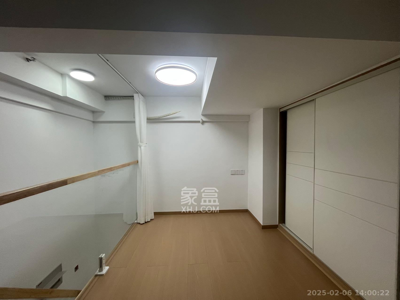 湘江颂  1室0厅0卫   2700.00元/月