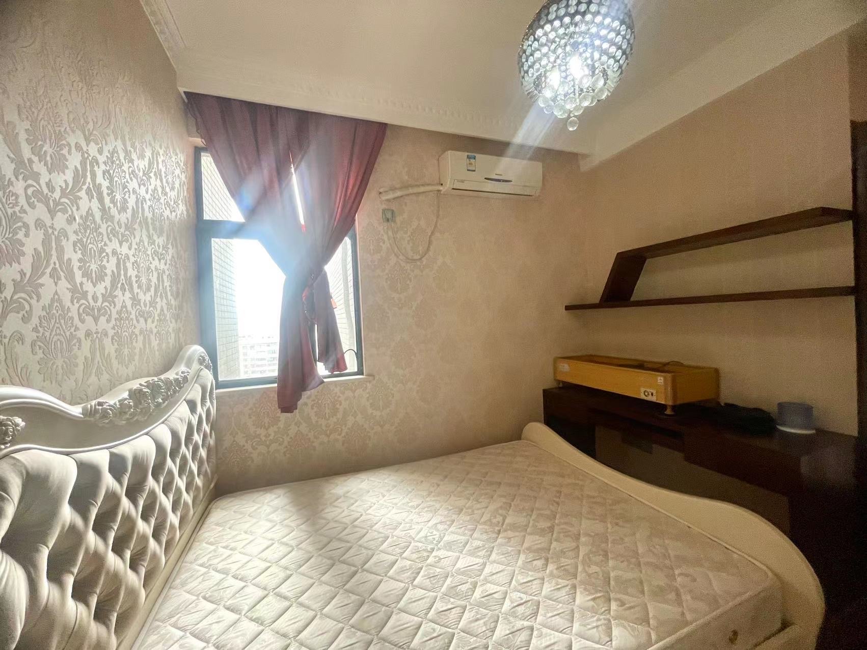 新城国际 3室0厅0卫 2400.0元/月 新城国际 3室0厅0卫 2400.0元/月室内图