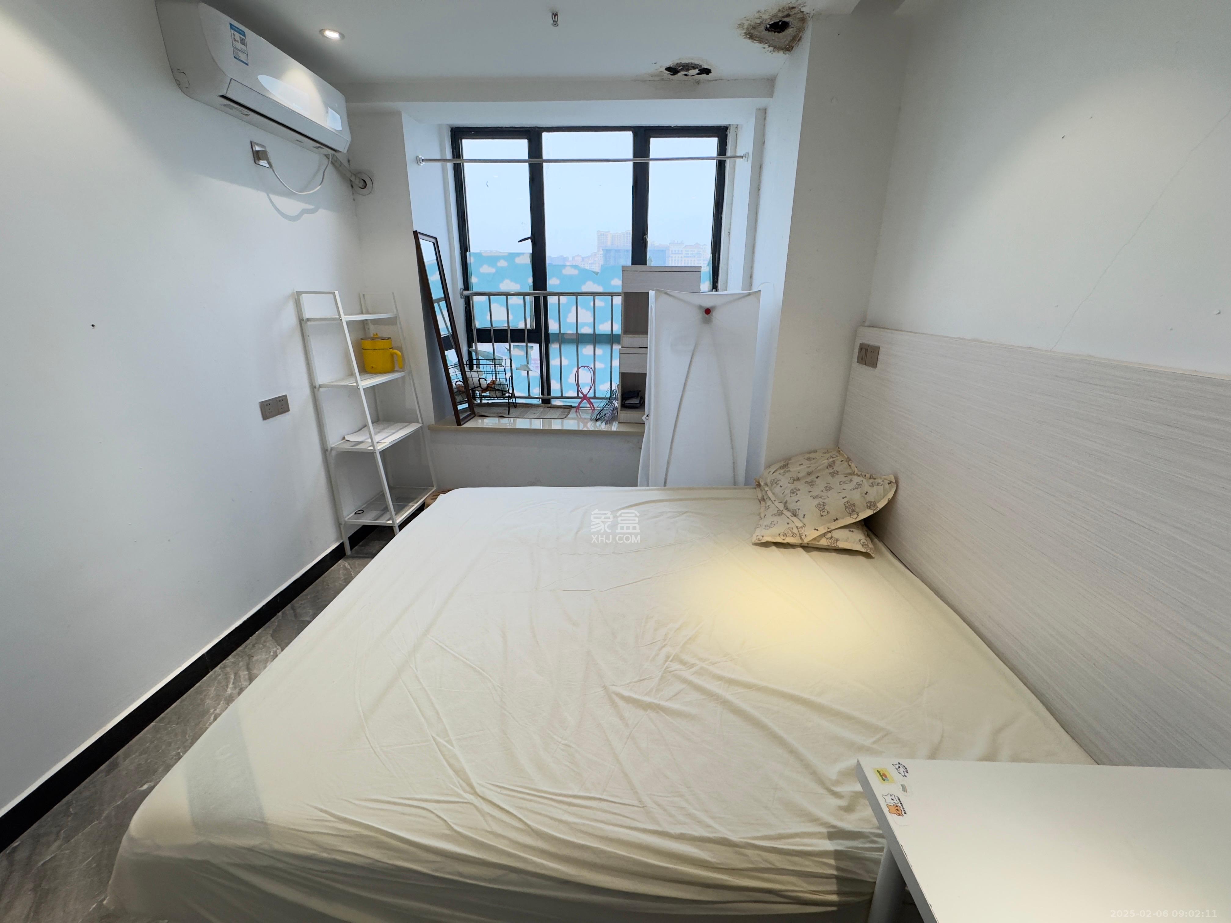 洋湖时代 1室1厅1卫 900.0元/月 洋湖时代 1室1厅1卫 900.0元/月室内图