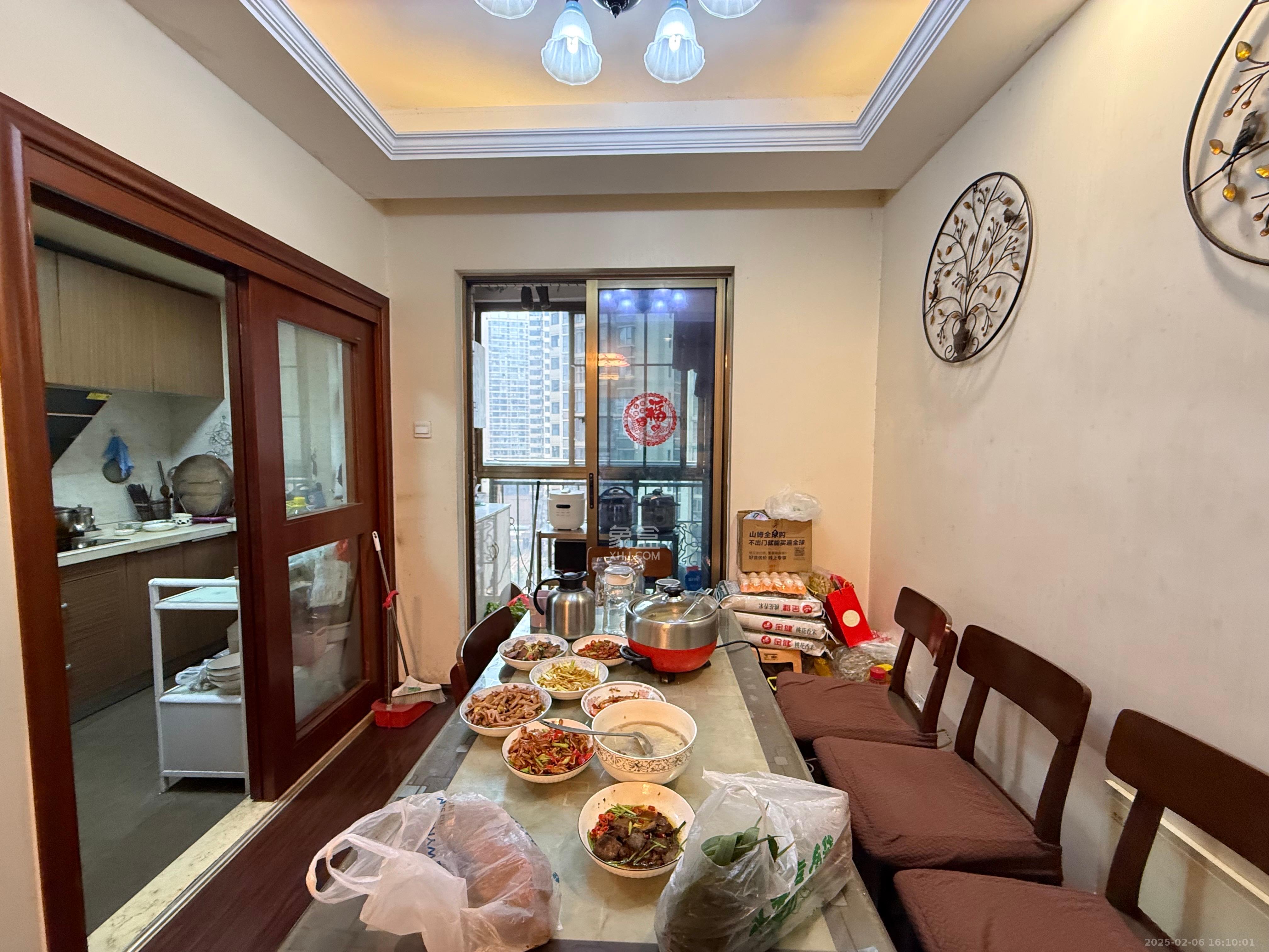 江山帝景哈佛  4室2厅1卫    2200.0元/月 江山帝景哈佛  4室2厅1卫    2200.0元/月室内图