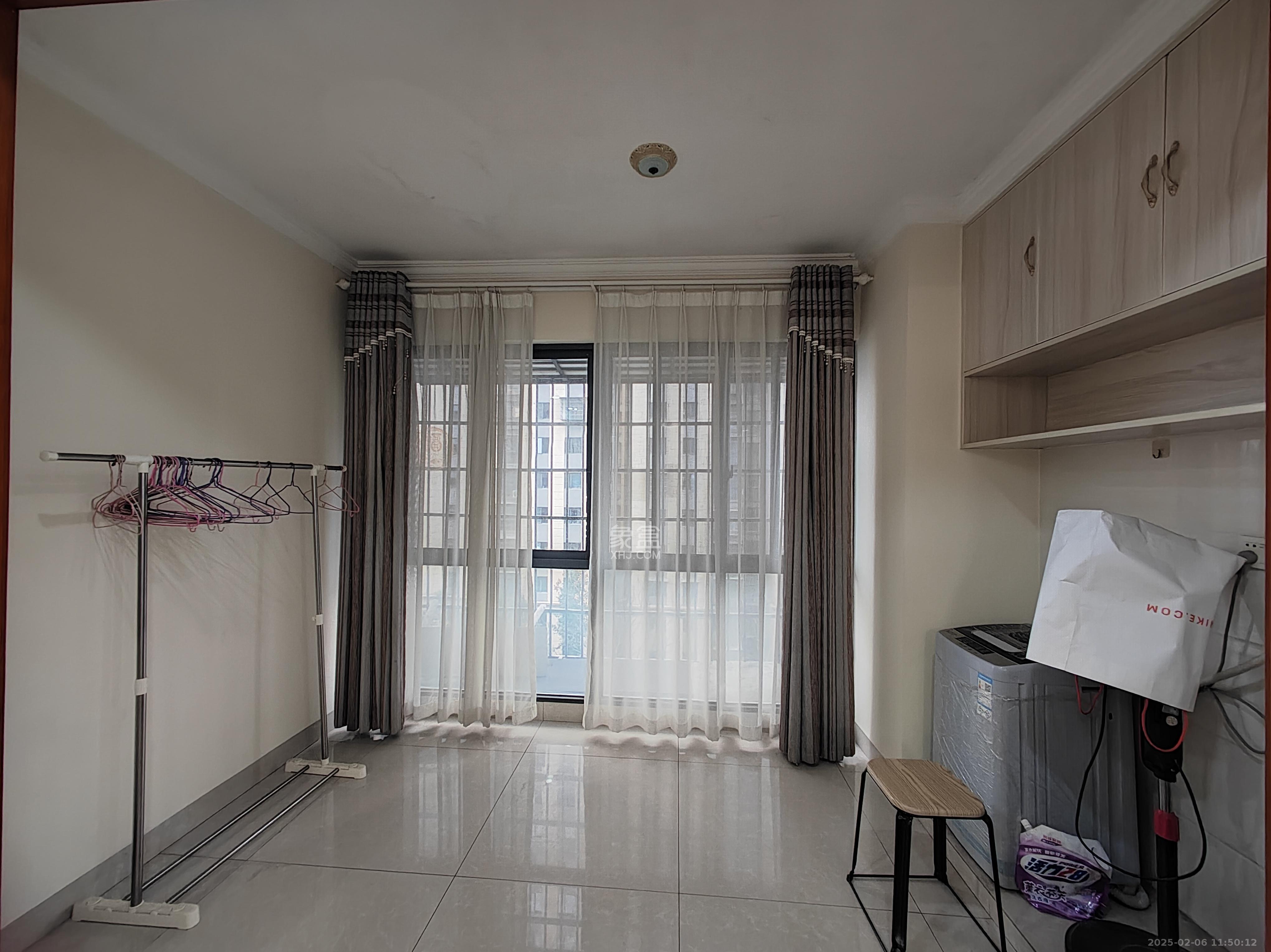 汇一城(汇壹公馆) 2室1厅1卫 2400.0元/月 汇一城(汇壹公馆) 2室1厅1卫 2400.0元/月室内图