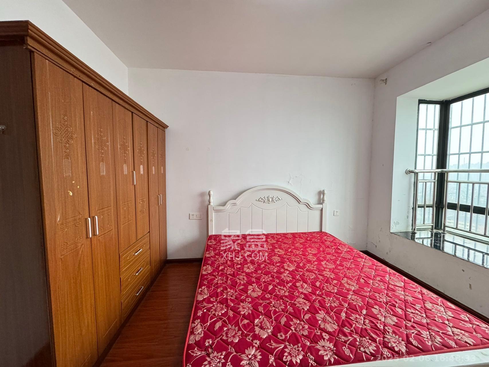 圆梦完美生活 2室2厅1卫 1500.0元/月 圆梦完美生活 2室2厅1卫 1500.0元/月室内图