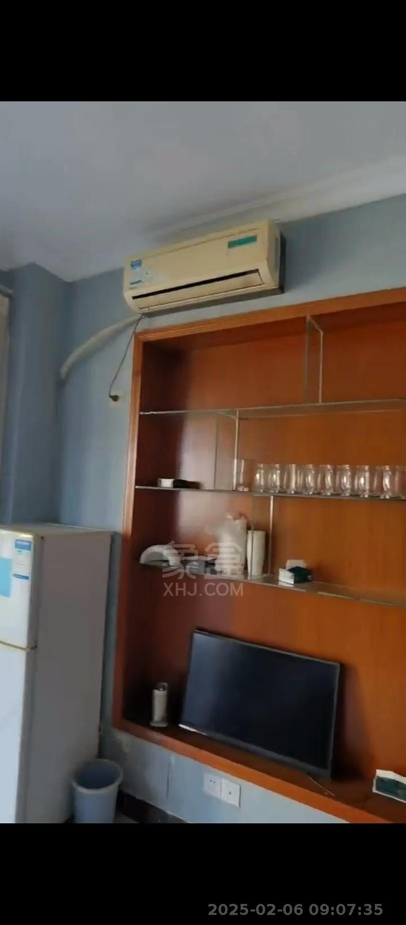 尚格名城向左向右 1室1厅1卫 1300.0元/月 尚格名城向左向右 1室1厅1卫 1300.0元/月室内图