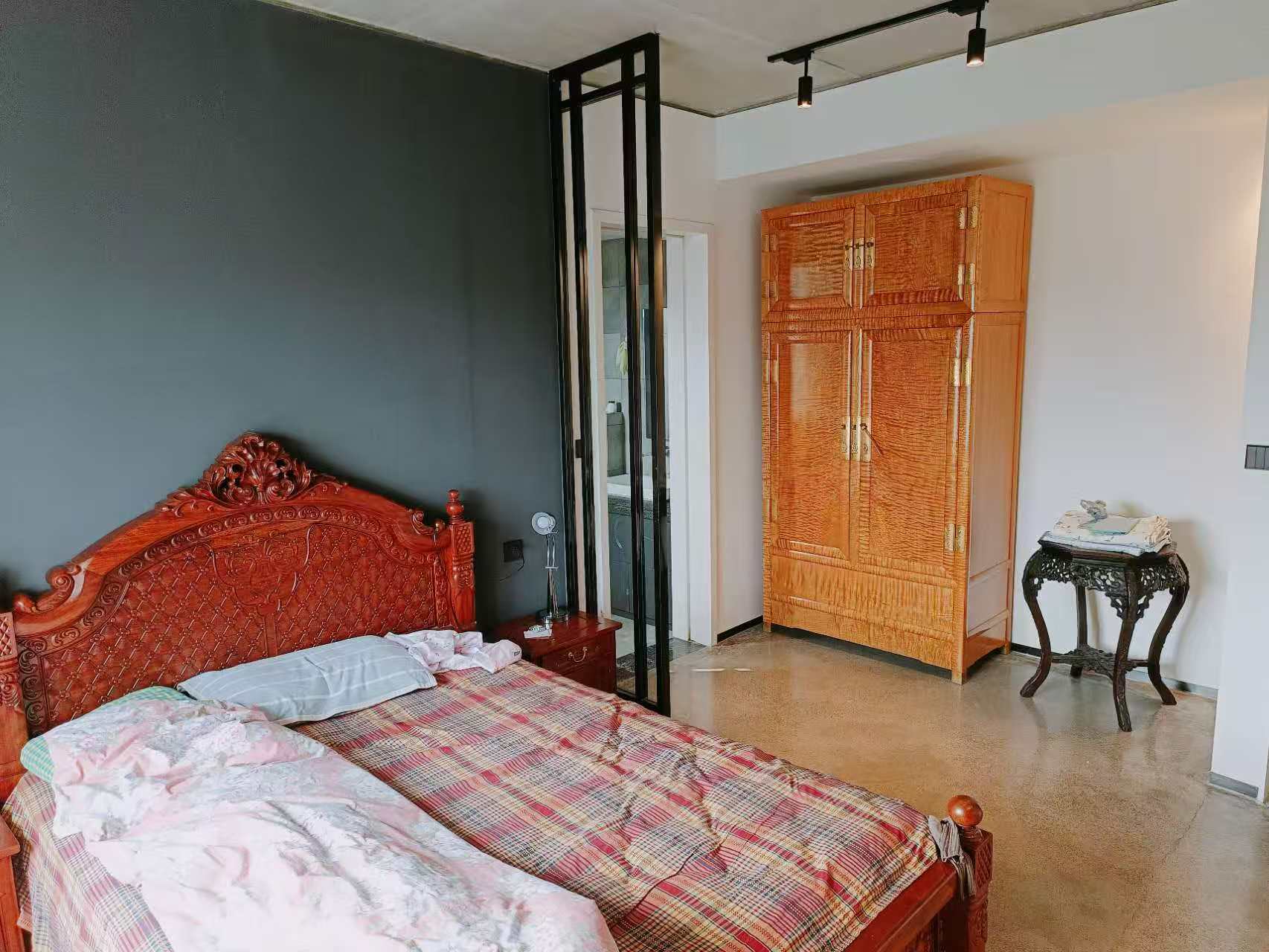 碧海蓝天  4室2厅3卫    239.0万 碧海蓝天  4室2厅3卫    239.0万室内图