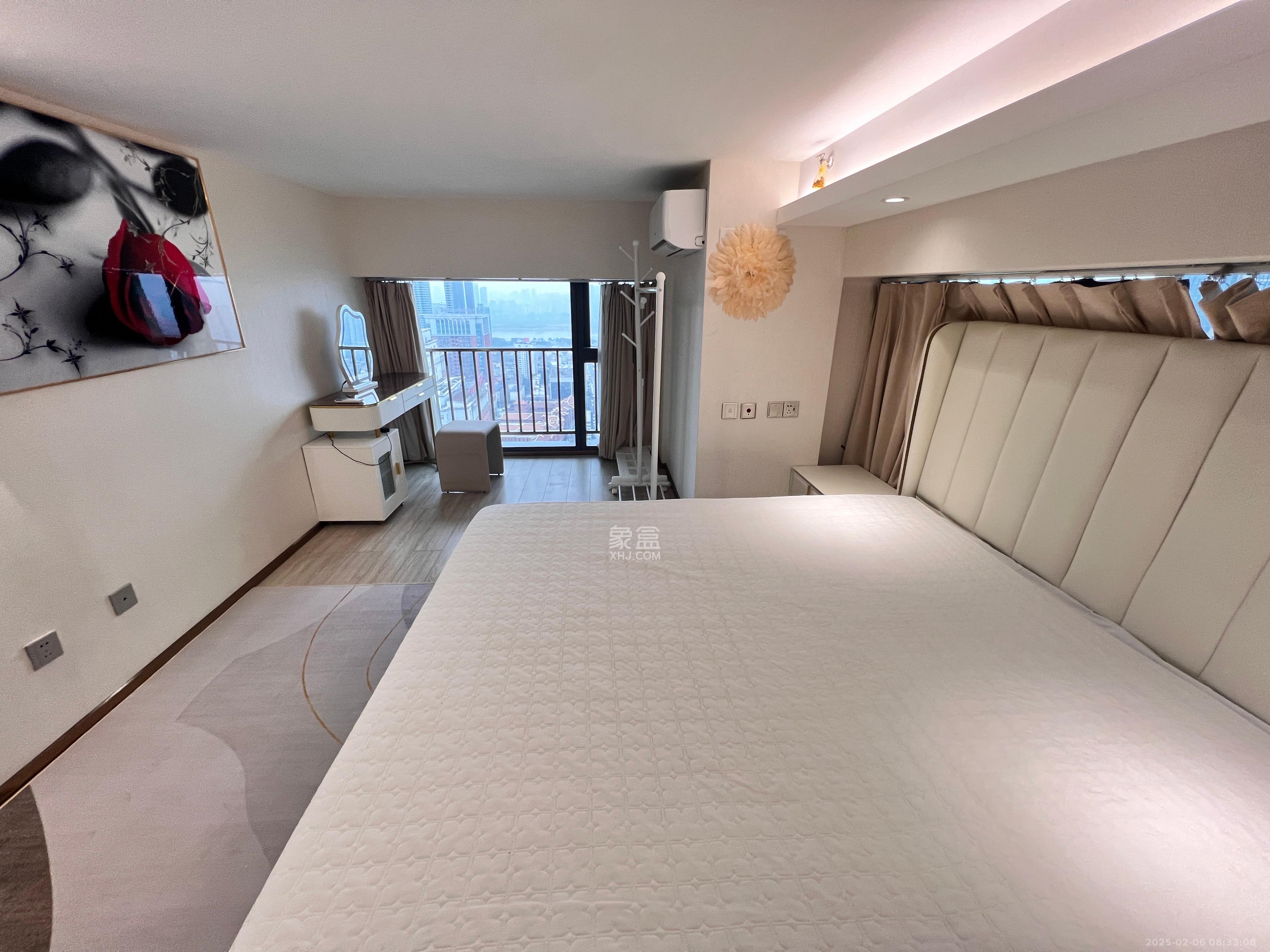 华远华时代  4室2厅2卫   6000.00元/月室内图