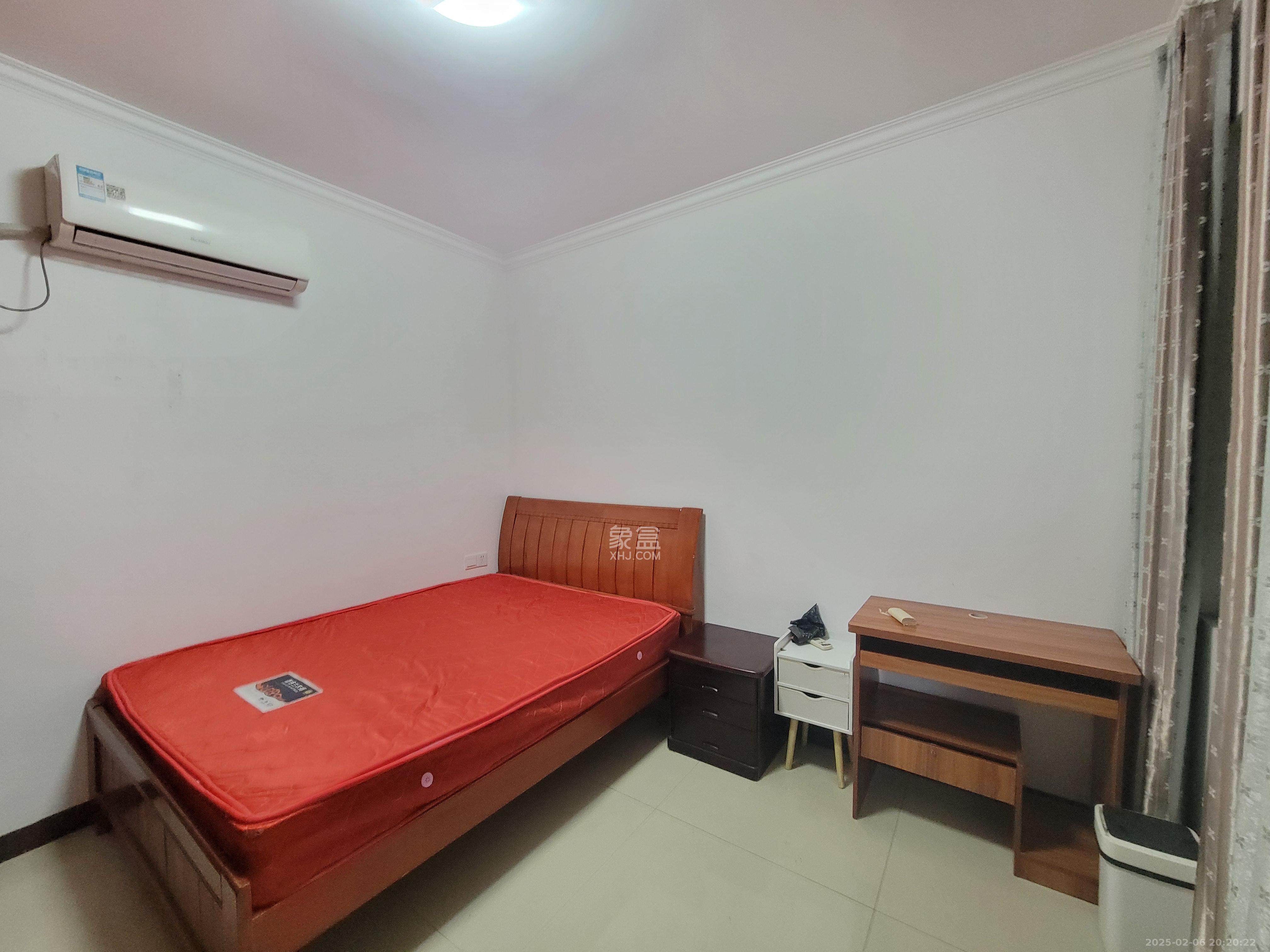 福嘉园 1室2厅1卫 2000.0元/月 福嘉园 1室2厅1卫 2000.0元/月室内图