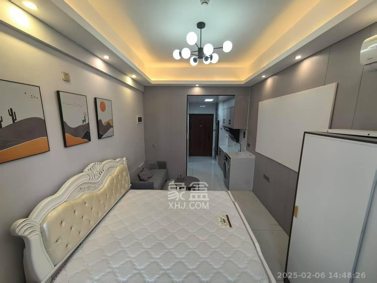 长沙高铁吾悦广场  1室1厅1卫    1400.0元/月 长沙高铁吾悦广场  1室1厅1卫    1400.0元/月室内图