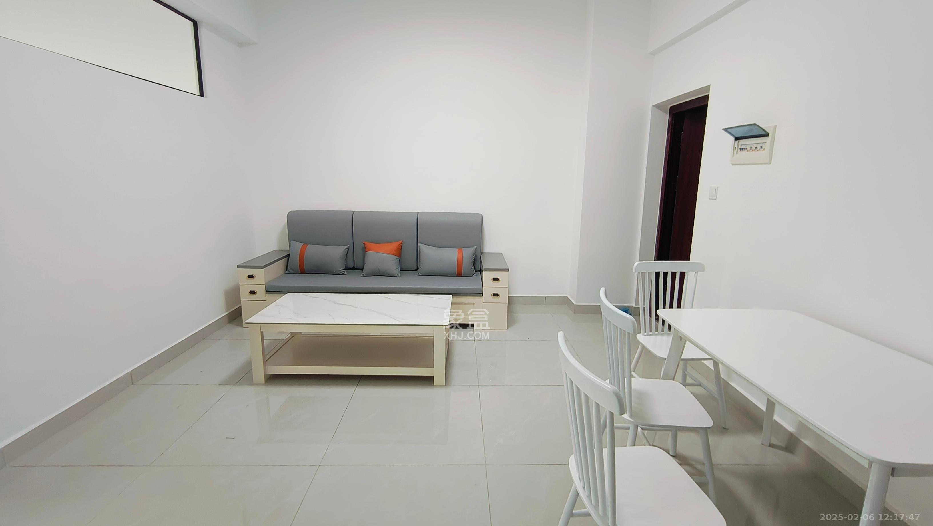 四季如春酒店(原名鑫元大酒店) 1室0厅0卫 2200.0元/月 四季如春酒店(原名鑫元大酒店) 1室0厅0卫 2200.0元/月室内图