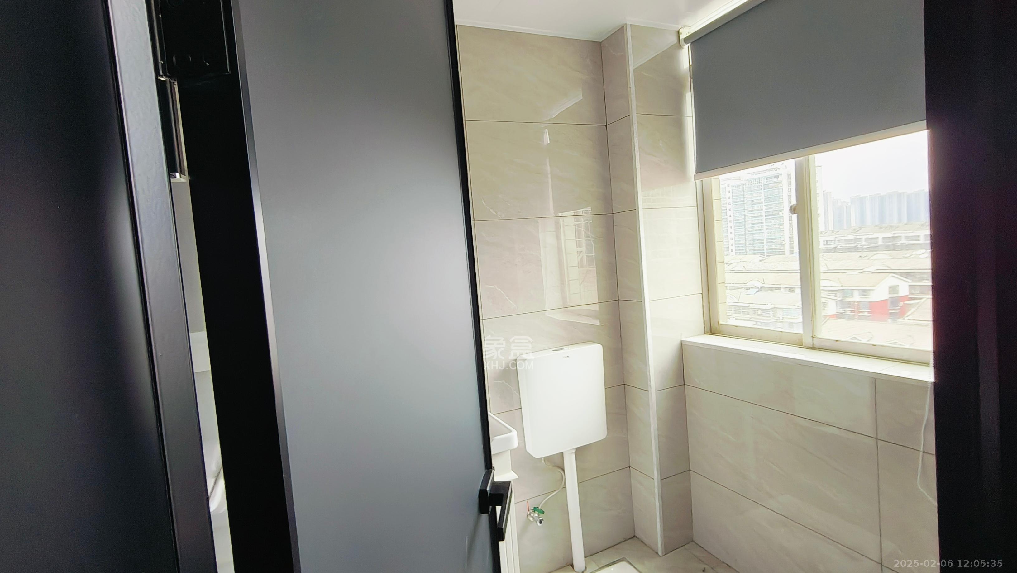 四季如春酒店(原名鑫元大酒店) 1室0厅0卫 2000.0元/月 四季如春酒店(原名鑫元大酒店) 1室0厅0卫 2000.0元/月室内图