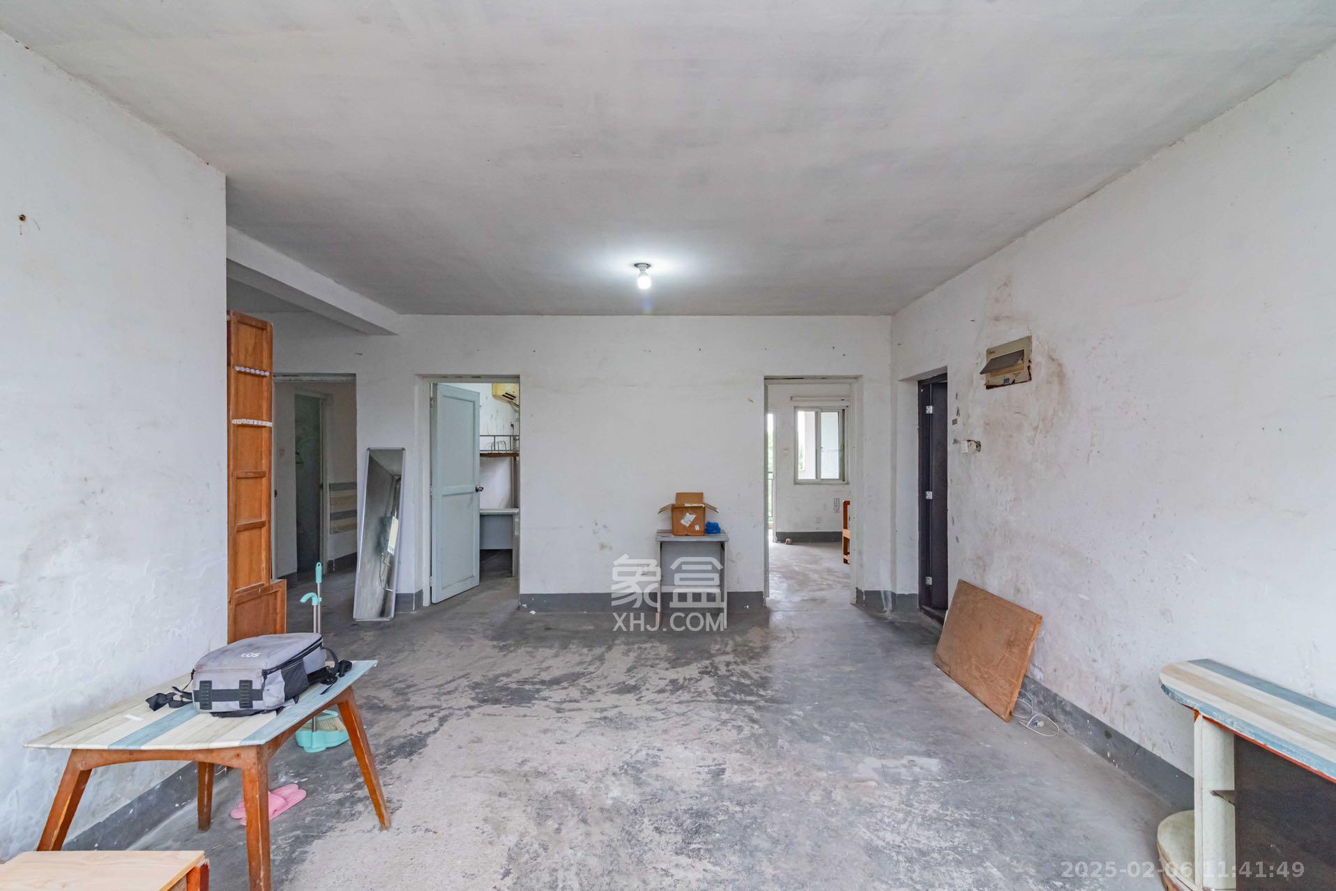 学府华庭 3室2厅2卫 1200.0元/月 学府华庭 3室2厅2卫 1200.0元/月室内图