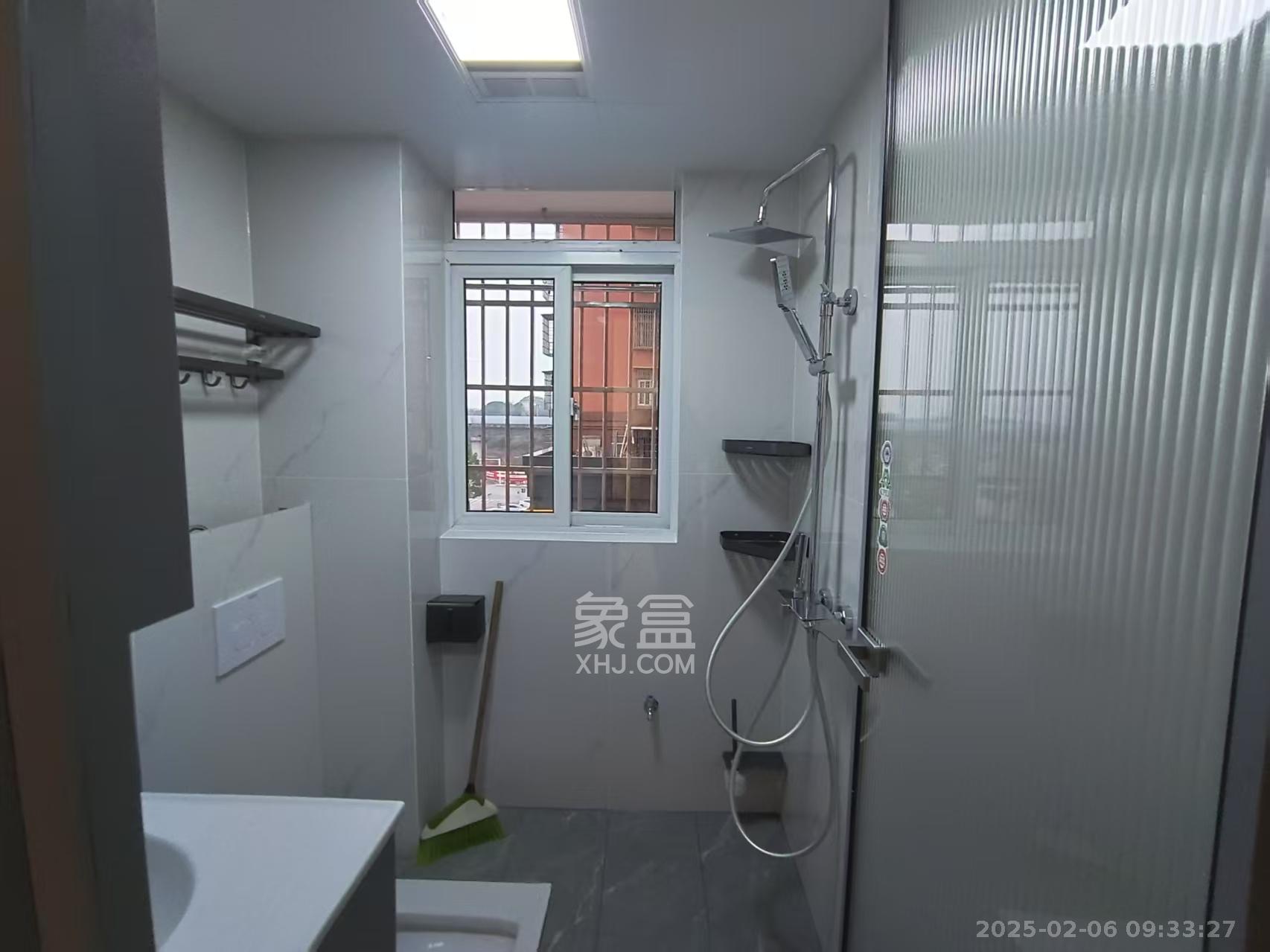 凯富南方鑫城 2室1厅1卫 2500.0元/月 凯富南方鑫城 2室1厅1卫 2500.0元/月室内图