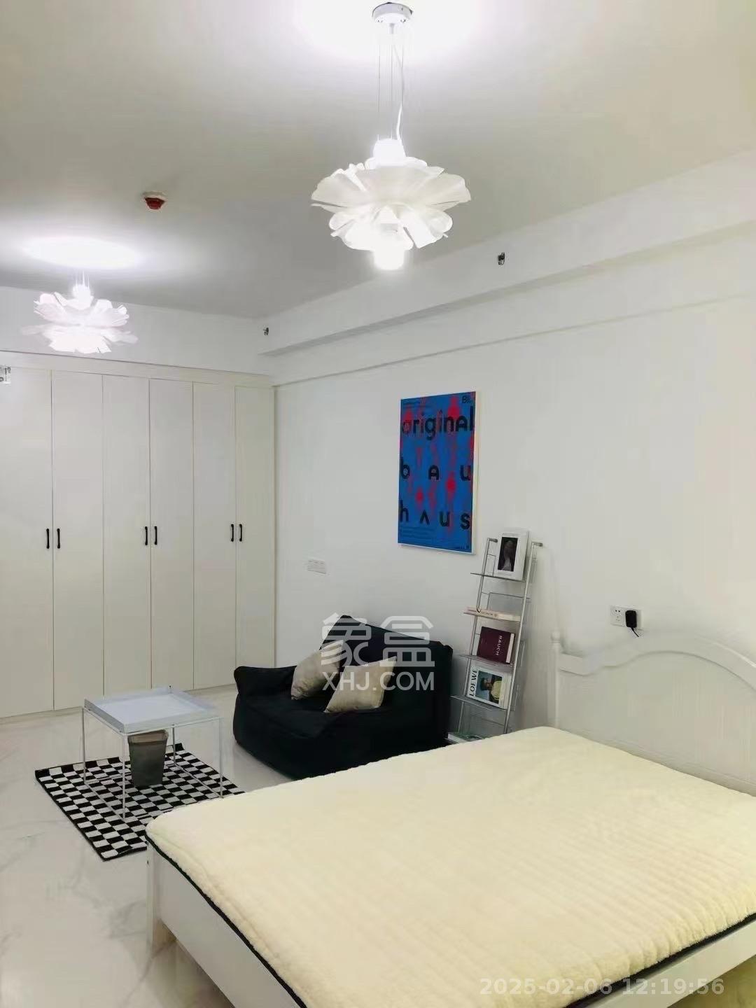 红星国际公寓 1室1厅1卫 1500.0元/月 红星国际公寓 1室1厅1卫 1500.0元/月室内图