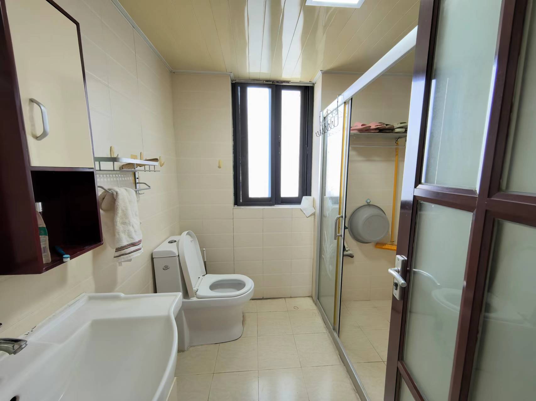 宝华海景 2室2厅1卫 159.0万 宝华海景 2室2厅1卫 159.0万室内图