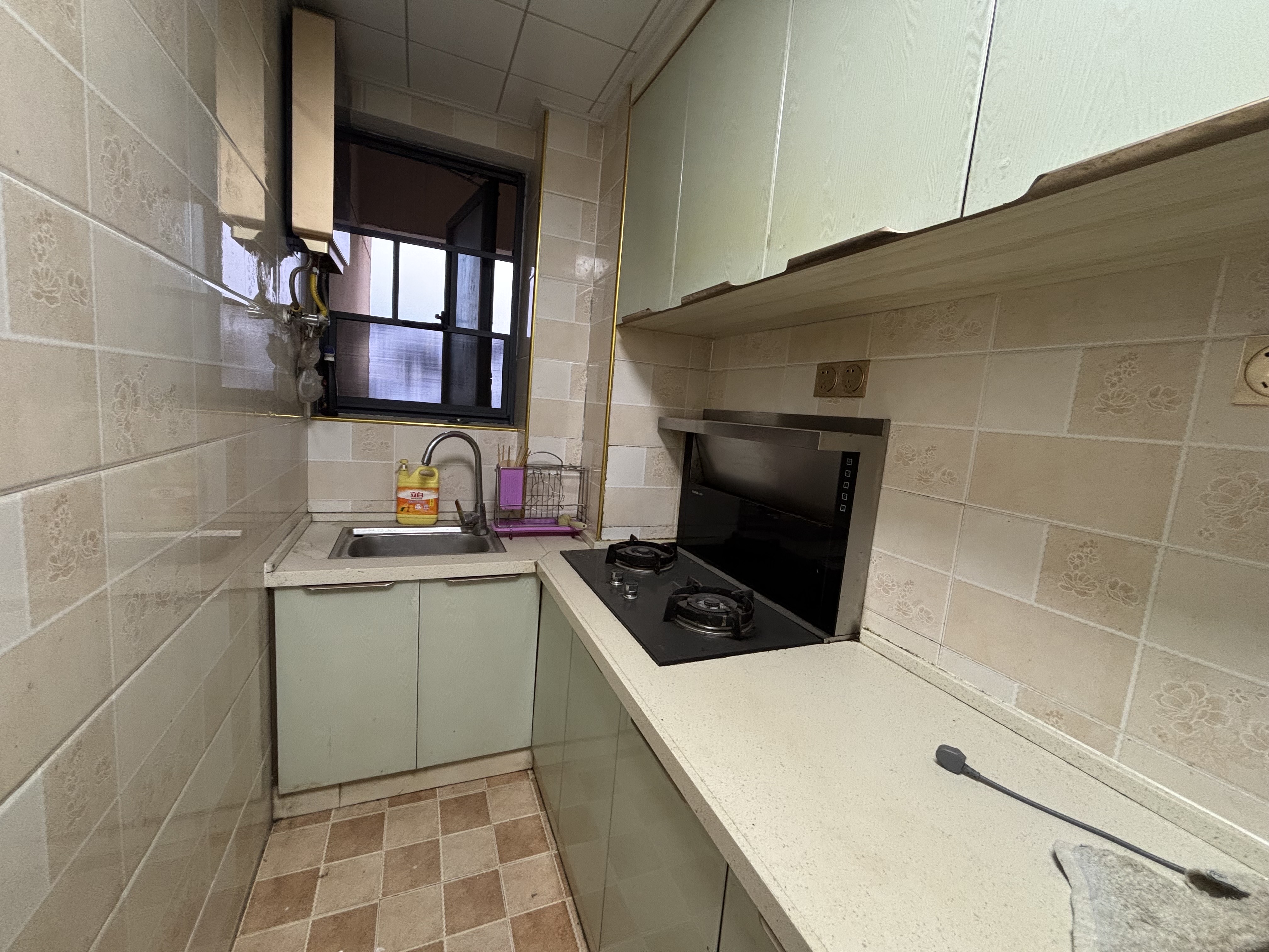 百弘学府城 1室1厅1卫 900.0元/月 百弘学府城 1室1厅1卫 900.0元/月室内图