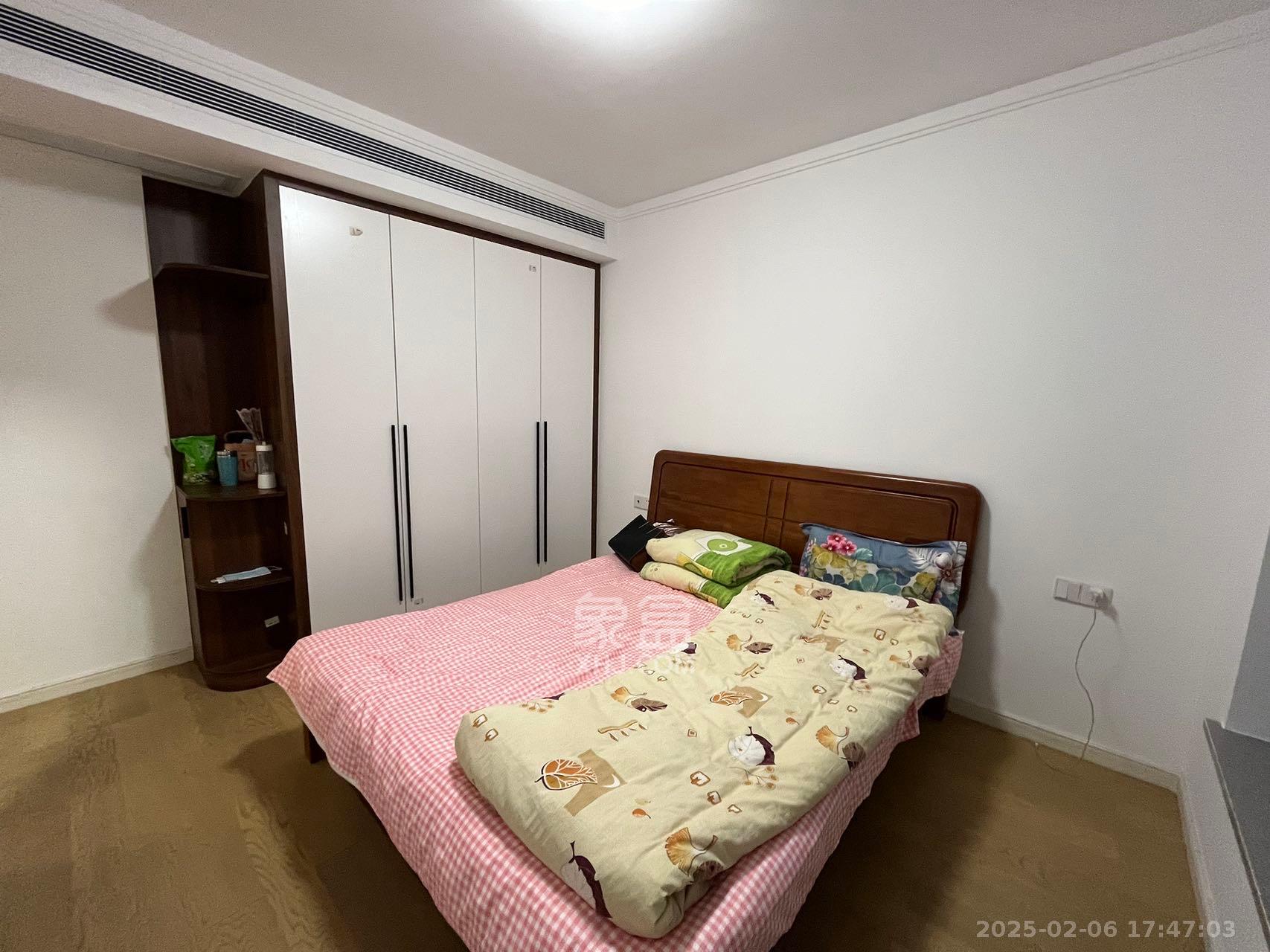 万科金色梦想C区 3室2厅2卫 3000.0元/月 万科金色梦想C区 3室2厅2卫 3000.0元/月室内图