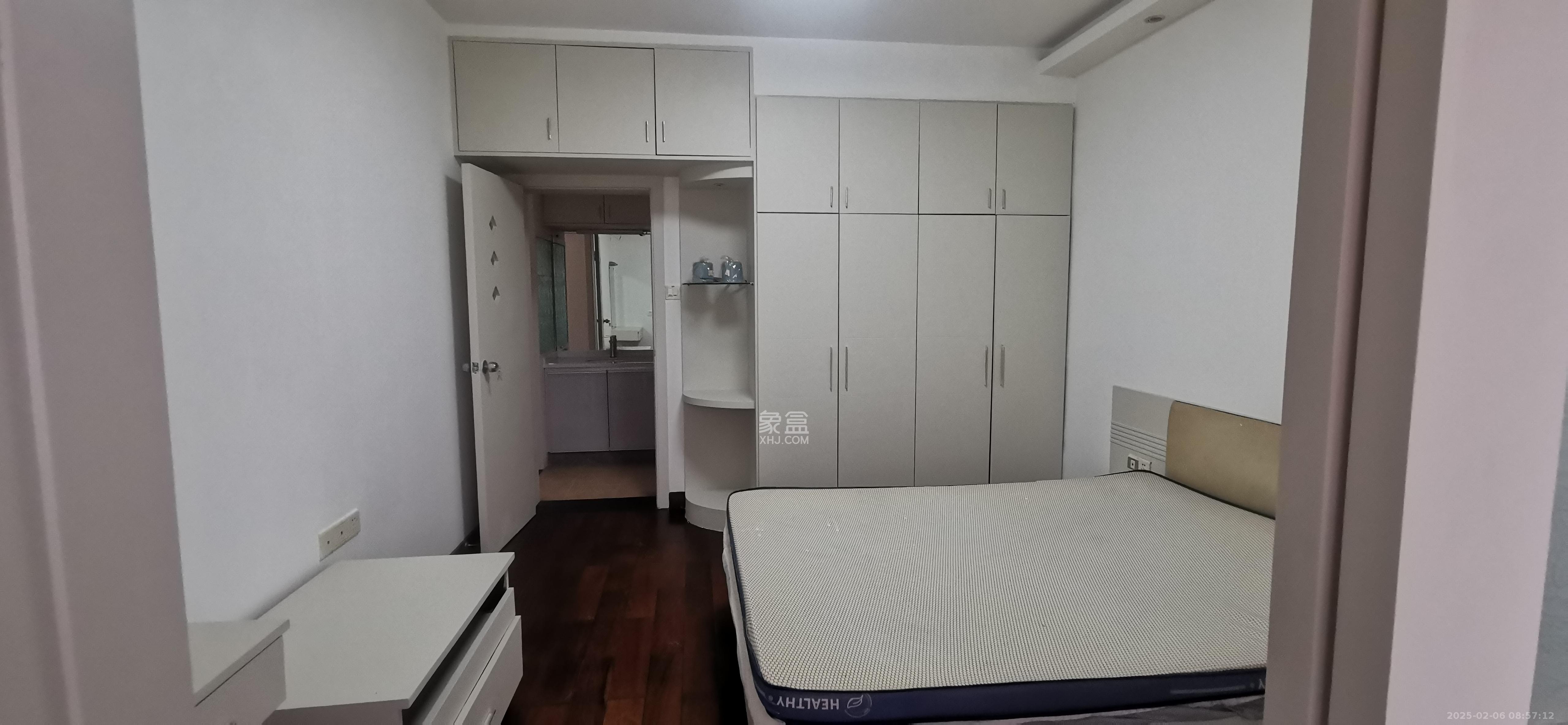 浦沅生活一区 3室2厅1卫 2200.0元/月 浦沅生活一区 3室2厅1卫 2200.0元/月室内图