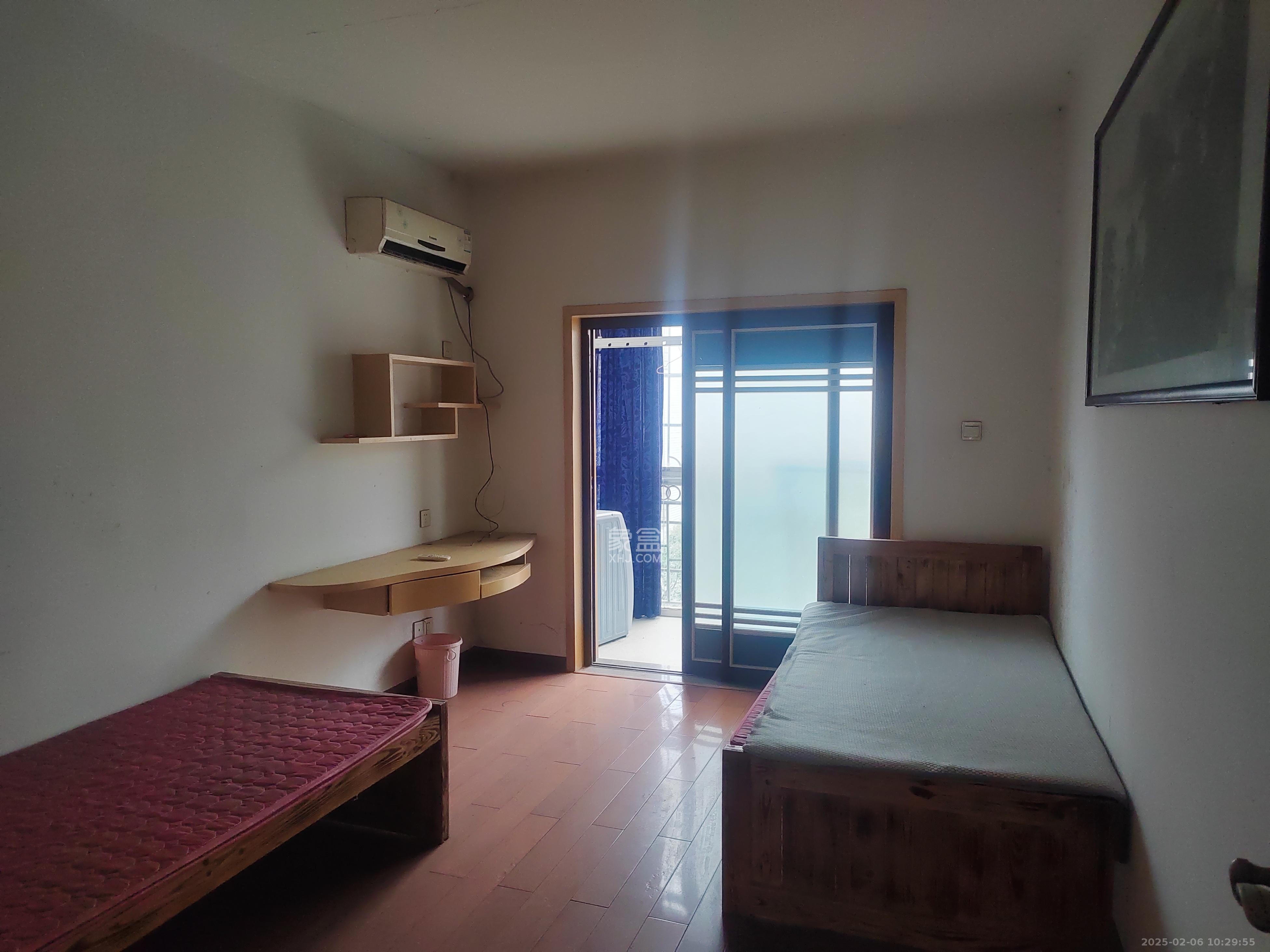 岚园新城 3室2厅2卫 1100.0元/月 岚园新城 3室2厅2卫 1100.0元/月室内图