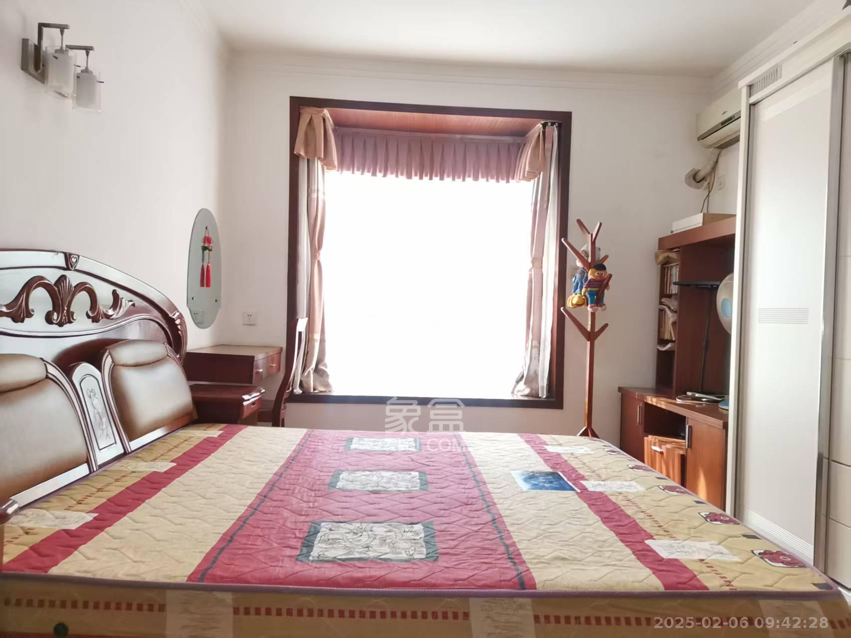 翡翠林居 2室2厅1卫 1680.0元/月 翡翠林居 2室2厅1卫 1680.0元/月室内图