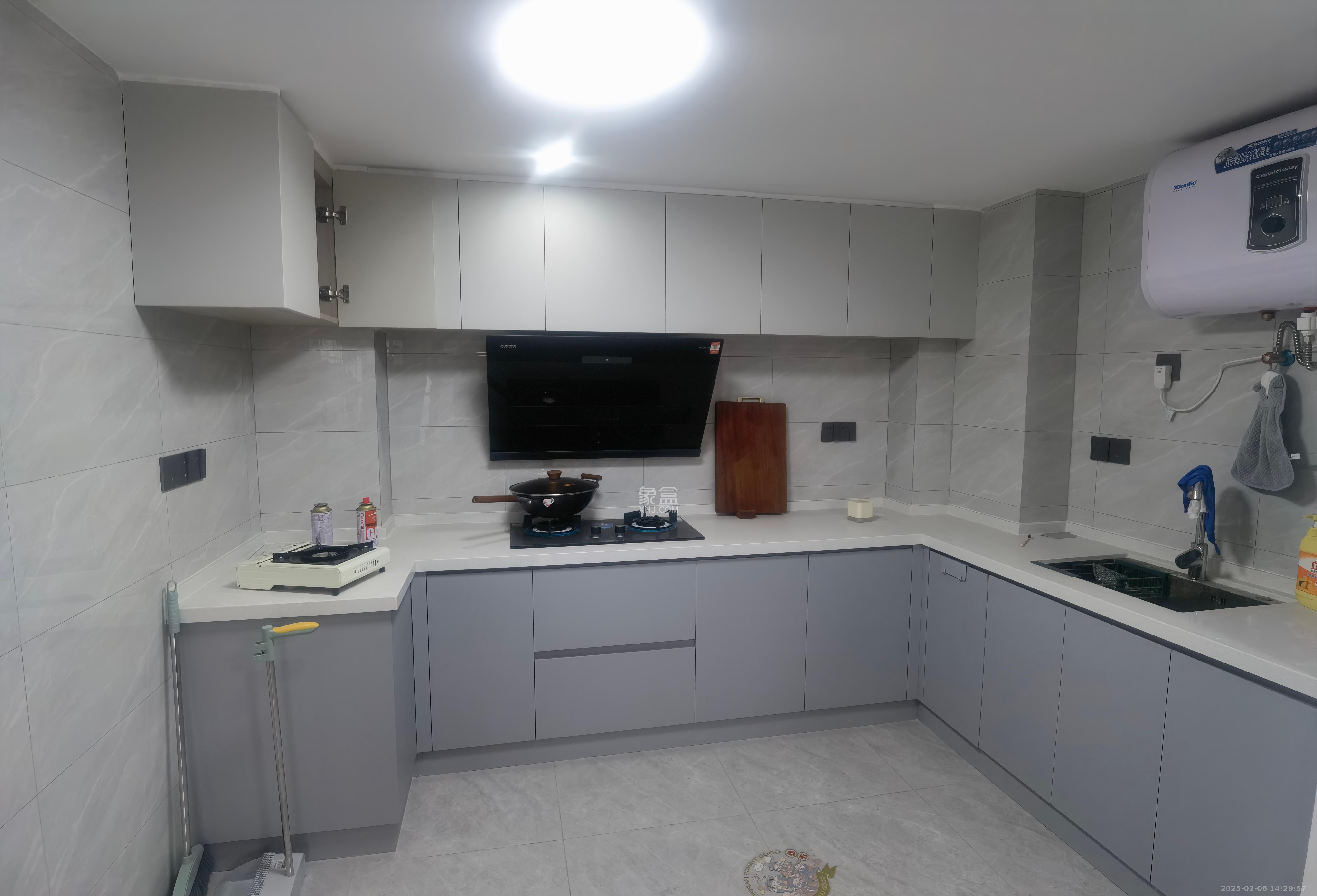 海伦春天 4室2厅2卫 3200.0元/月 海伦春天 4室2厅2卫 3200.0元/月室内图