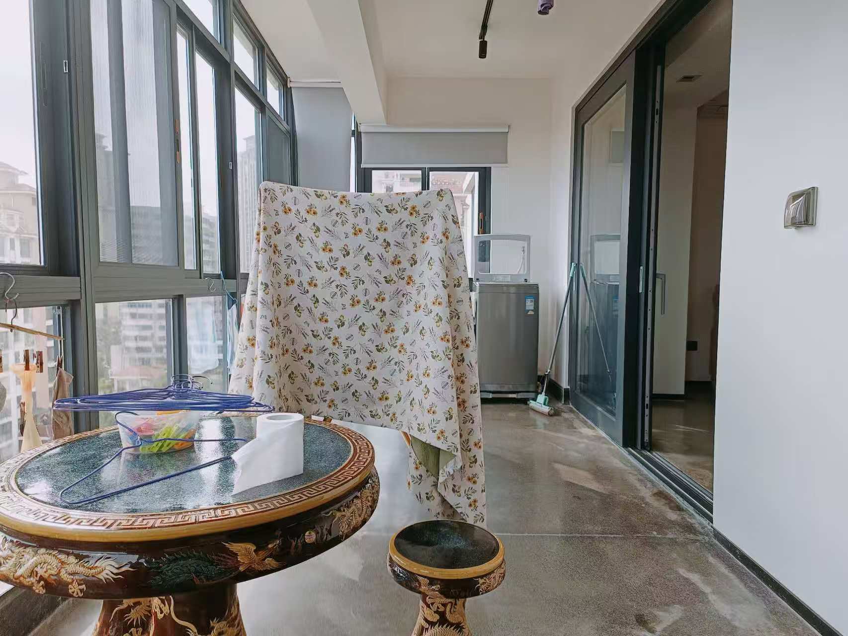 碧海蓝天  4室2厅3卫    239.0万 碧海蓝天  4室2厅3卫    239.0万室内图