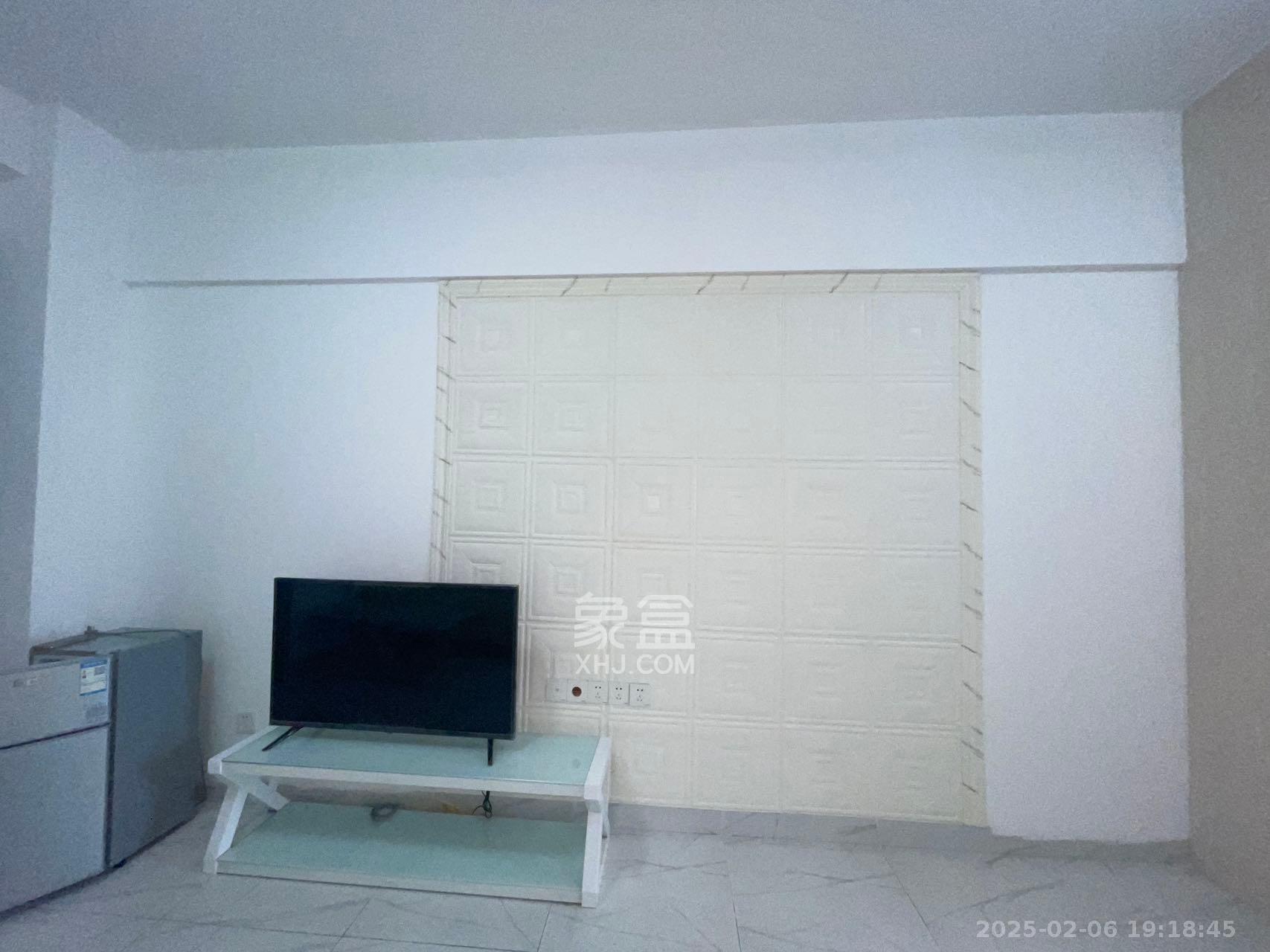 高升时代广场(冠铭商务中心) 1室0厅0卫 1200.0元/月 高升时代广场(冠铭商务中心) 1室0厅0卫 1200.0元/月室内图