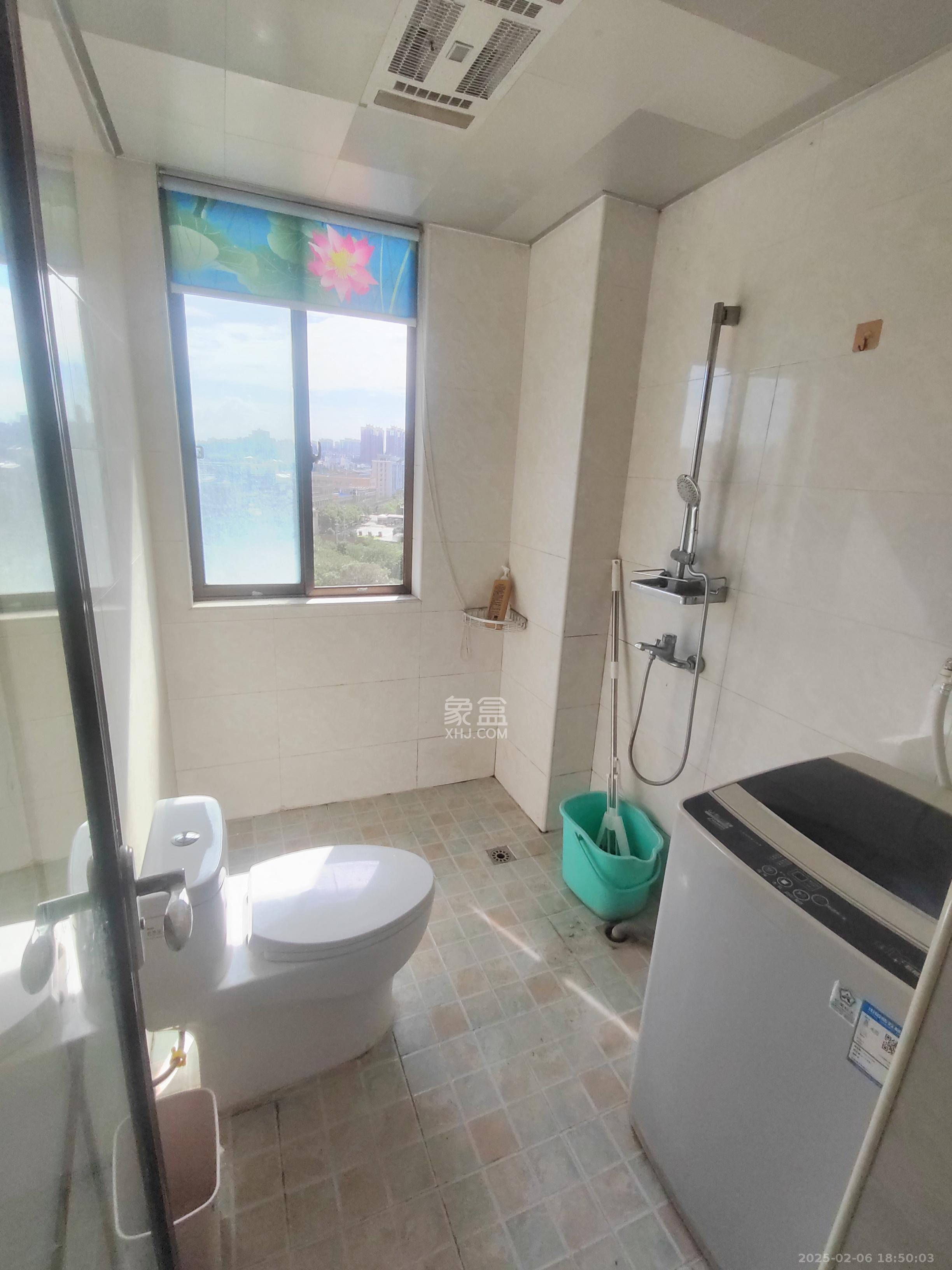 香樟鑫都 2室1厅1卫 1650.0元/月 香樟鑫都 2室1厅1卫 1650.0元/月室内图