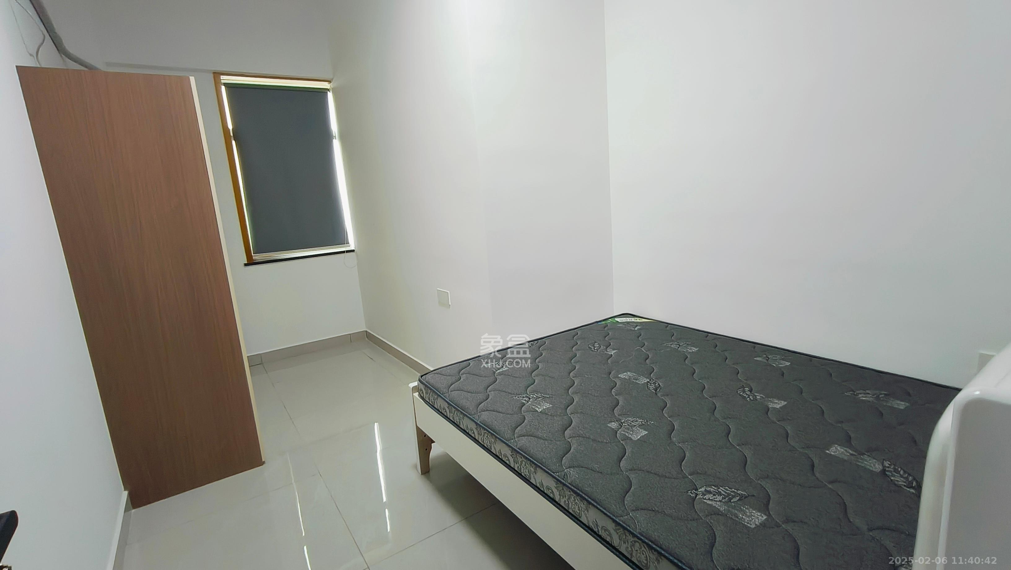 四季如春酒店(原名鑫元大酒店) 1室0厅0卫 1800.0元/月 四季如春酒店(原名鑫元大酒店) 1室0厅0卫 1800.0元/月室内图