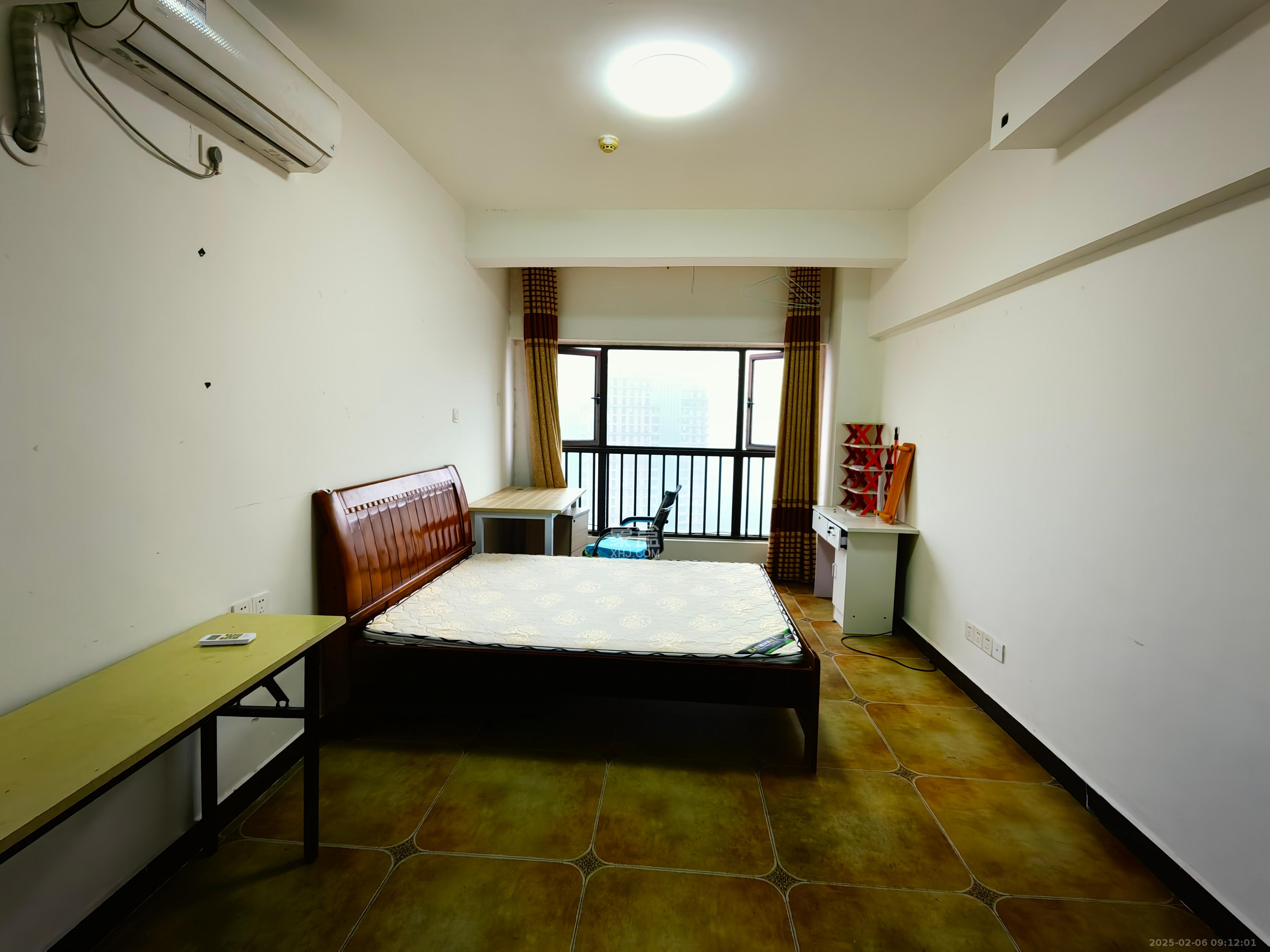 罗马国际公寓 1室1厅1卫 1400.0元/月 罗马国际公寓 1室1厅1卫 1400.0元/月室内图