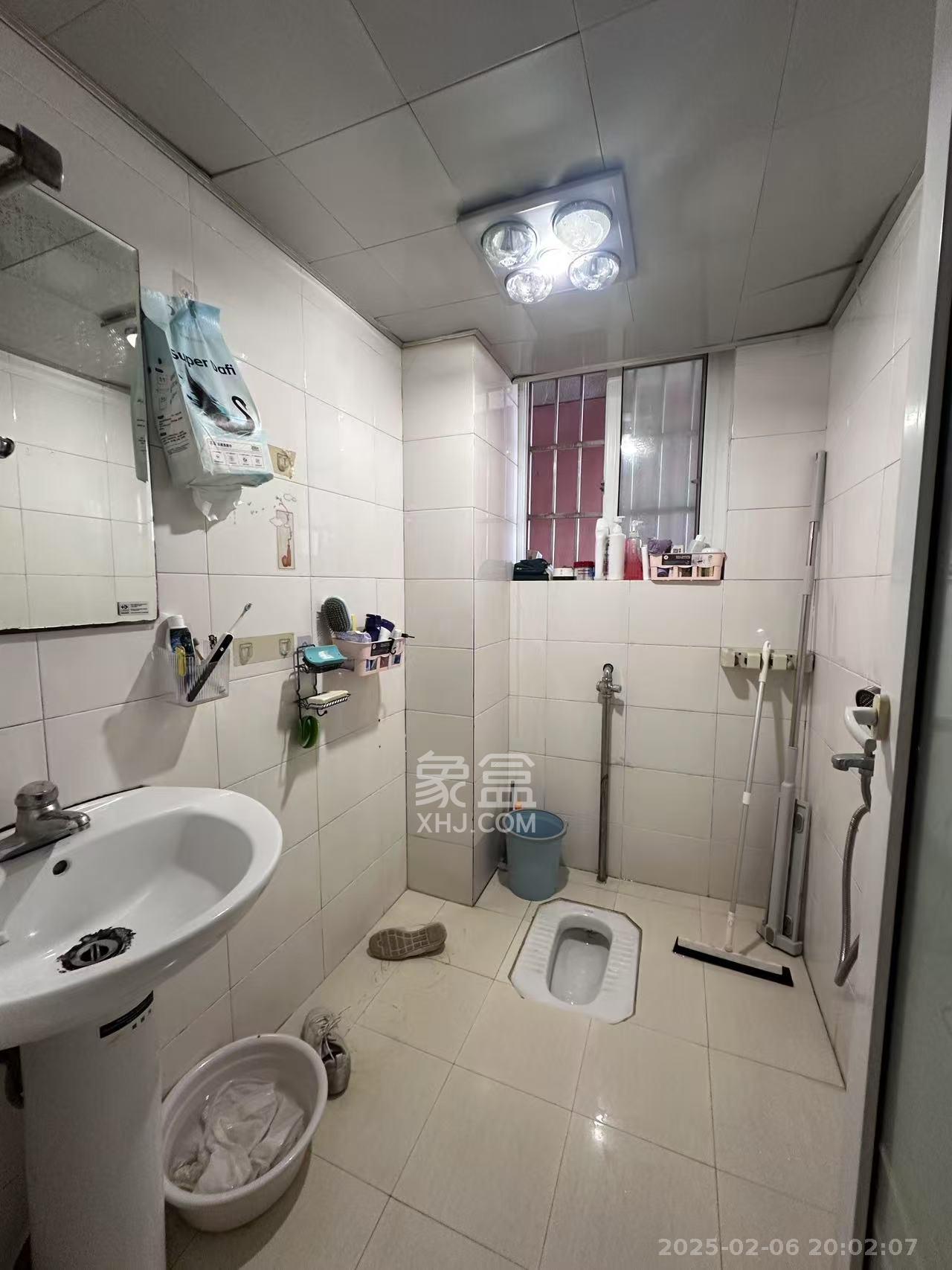 建鸿达现代公寓 2室1厅1卫 2350.0元/月 建鸿达现代公寓 2室1厅1卫 2350.0元/月室内图