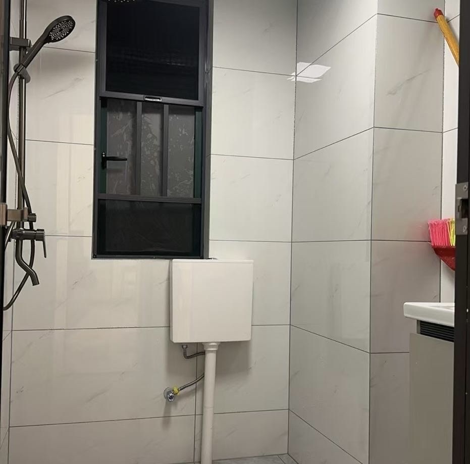 长河广场(待清理) 2室1厅0卫 1700.0元/月 长河广场(待清理) 2室1厅0卫 1700.0元/月室内图