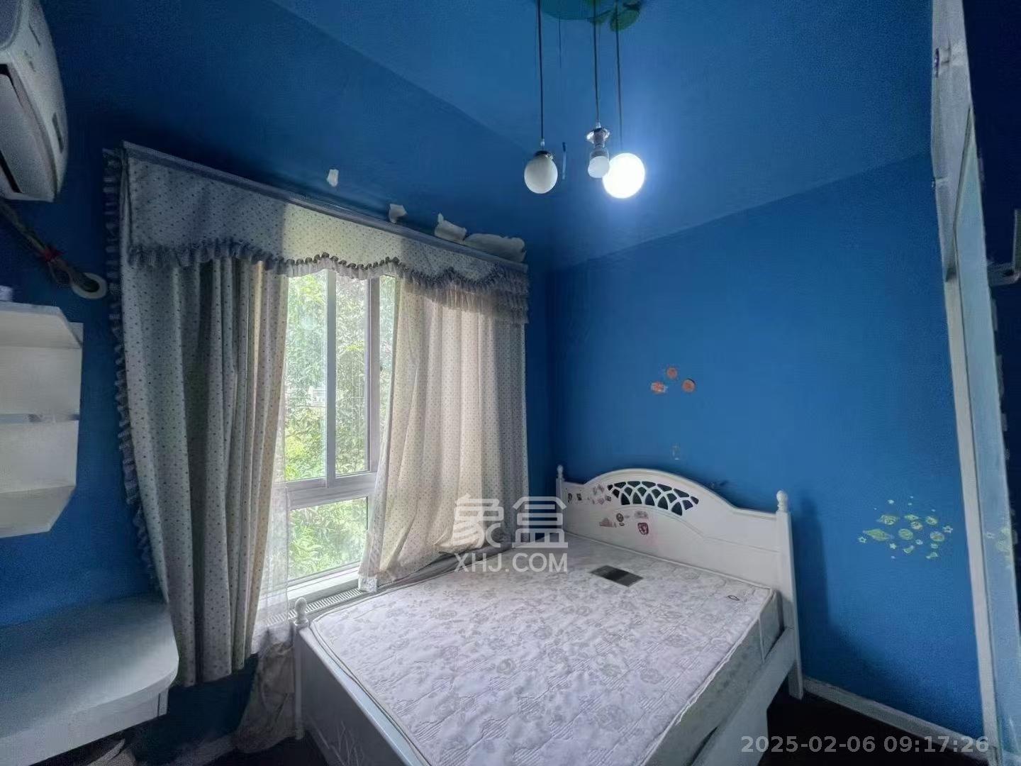 山水湾  3室2厅1卫   1700.00元/月室内图