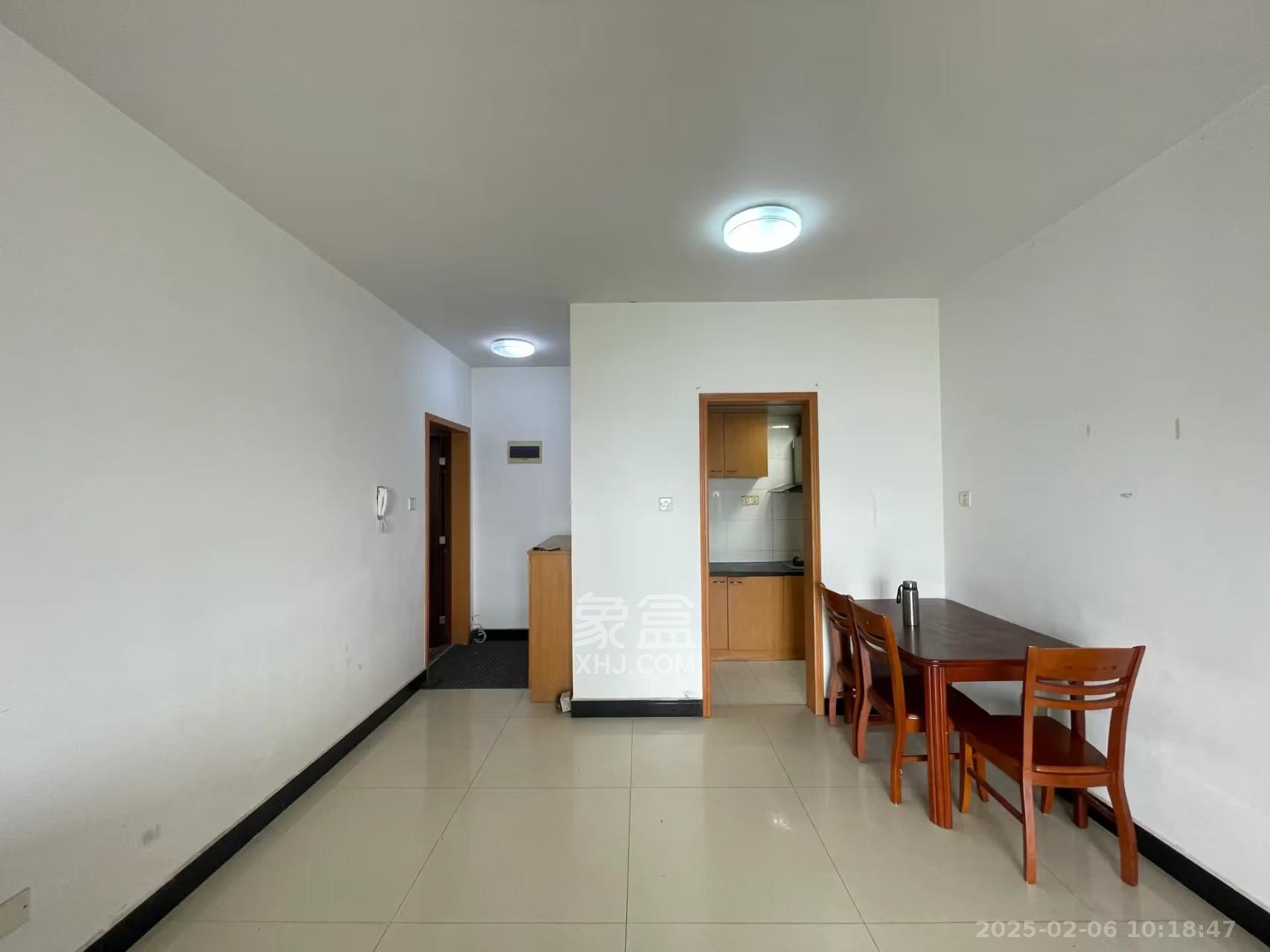 珈鼎城(泊富骊庭) 3室2厅1卫 1800.0元/月 珈鼎城(泊富骊庭) 3室2厅1卫 1800.0元/月室内图