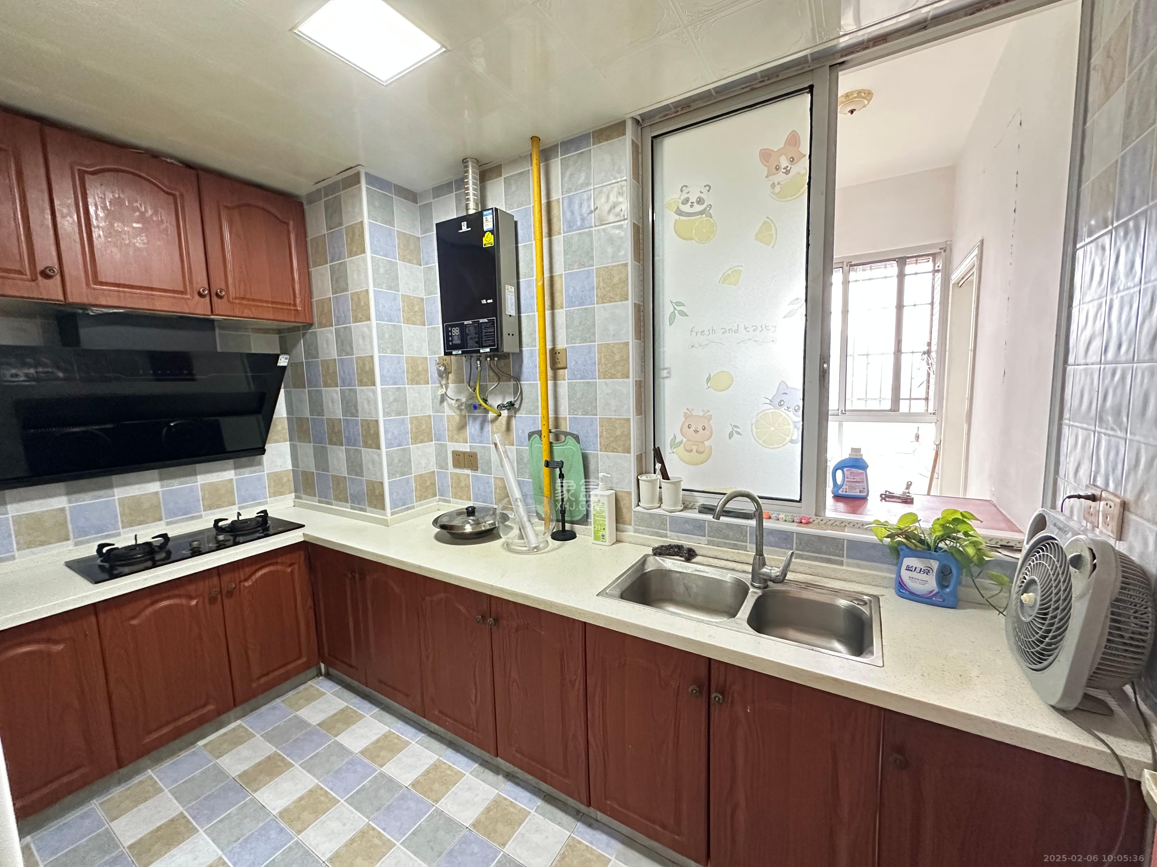 芙蓉铭都  1室1厅1卫    25.0万 芙蓉铭都  1室1厅1卫    25.0万客厅