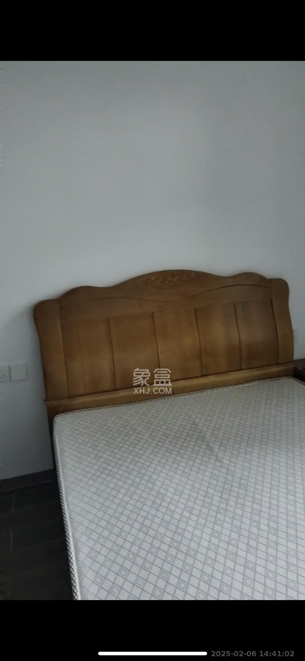 荷韵园  2室1厅1卫   1800.00元/月室内图