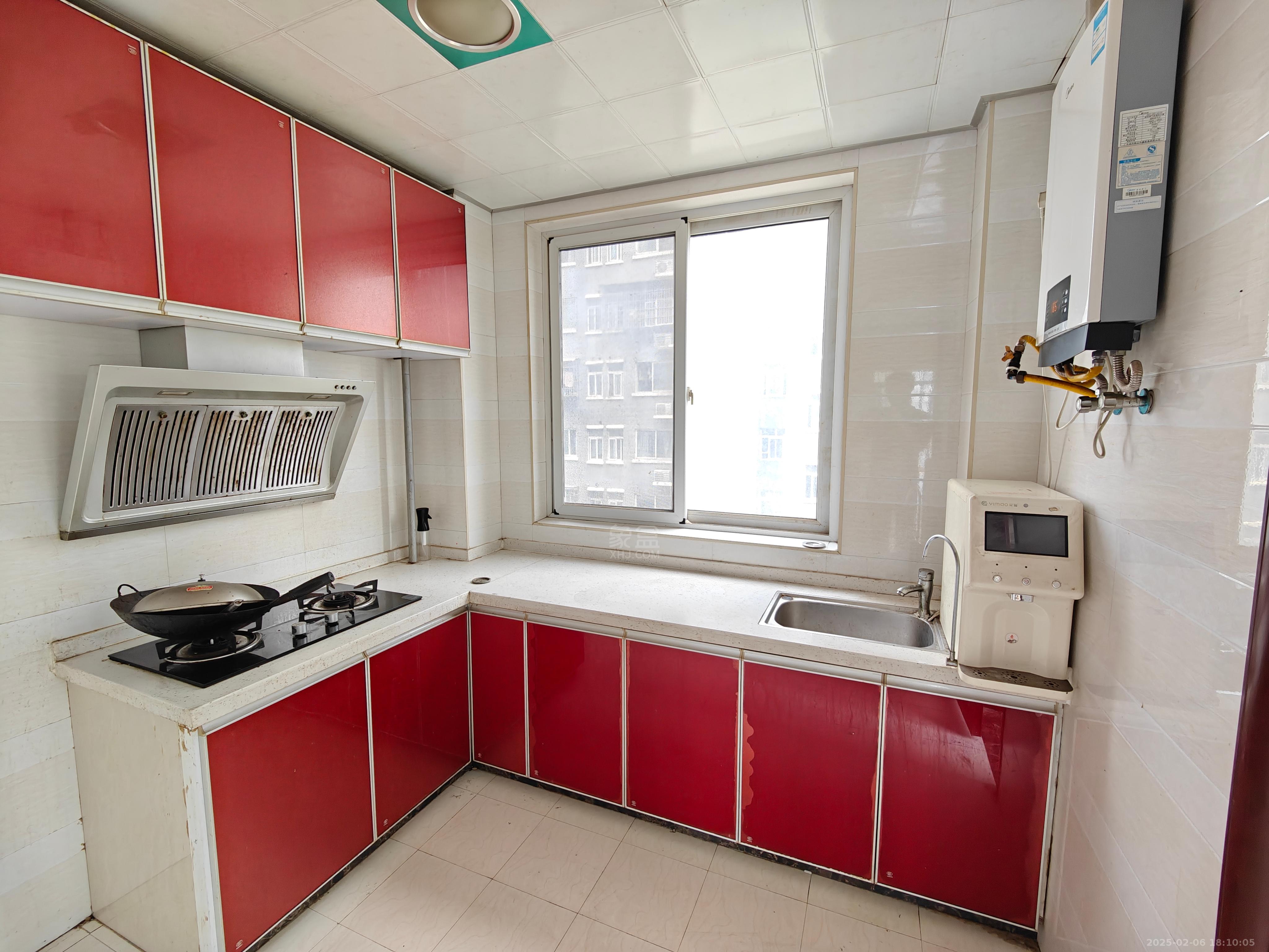 蓝筹公寓二期2-3栋 2室2厅1卫 1300.0元/月 蓝筹公寓二期2-3栋 2室2厅1卫 1300.0元/月室内图