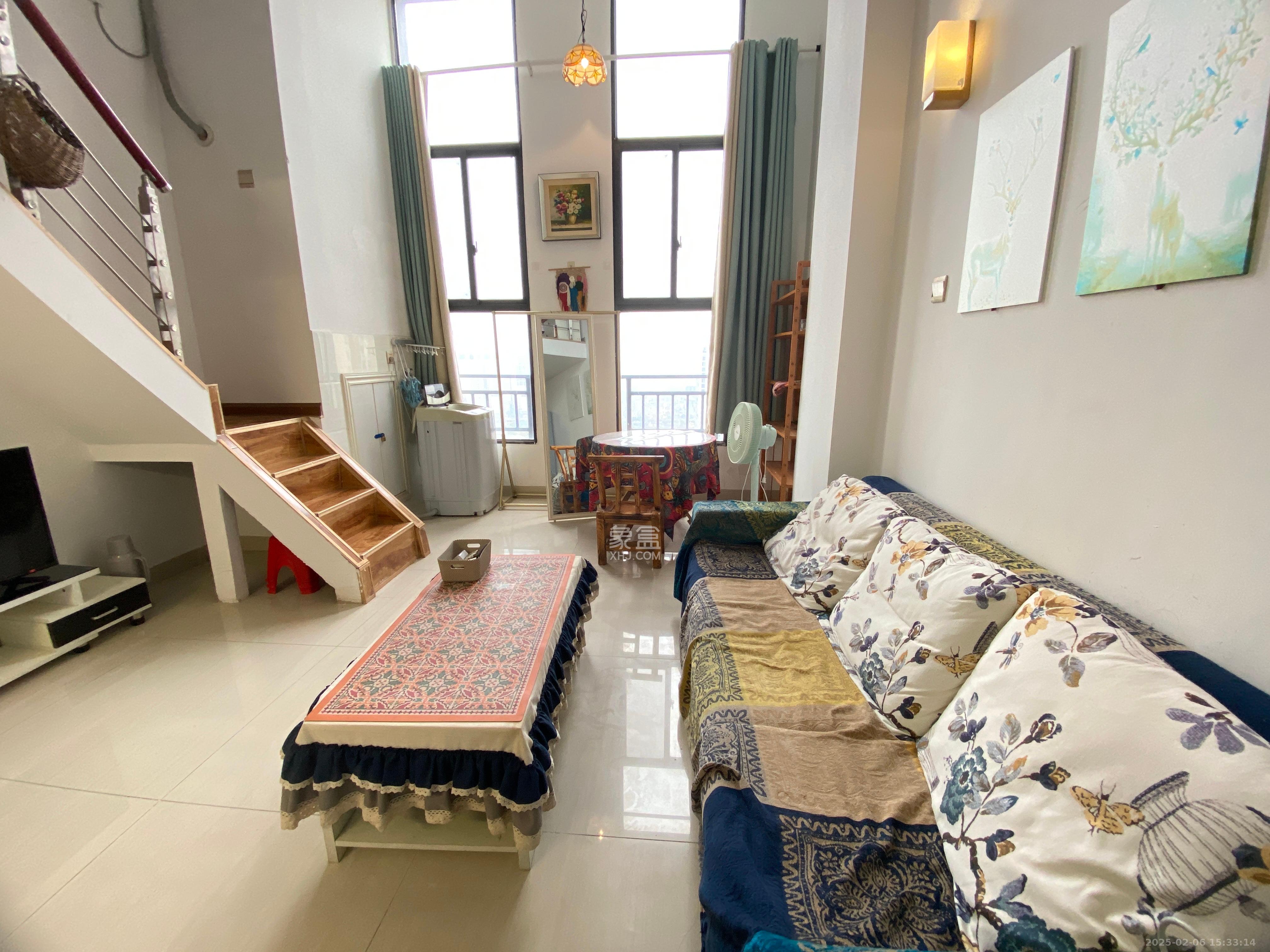 MOMA当代广场 1室0厅0卫 1400.0元/月 MOMA当代广场 1室0厅0卫 1400.0元/月室内图