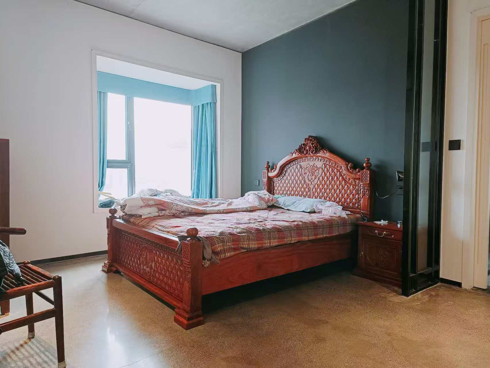 碧海蓝天  4室2厅3卫    239.0万 碧海蓝天  4室2厅3卫    239.0万室内图