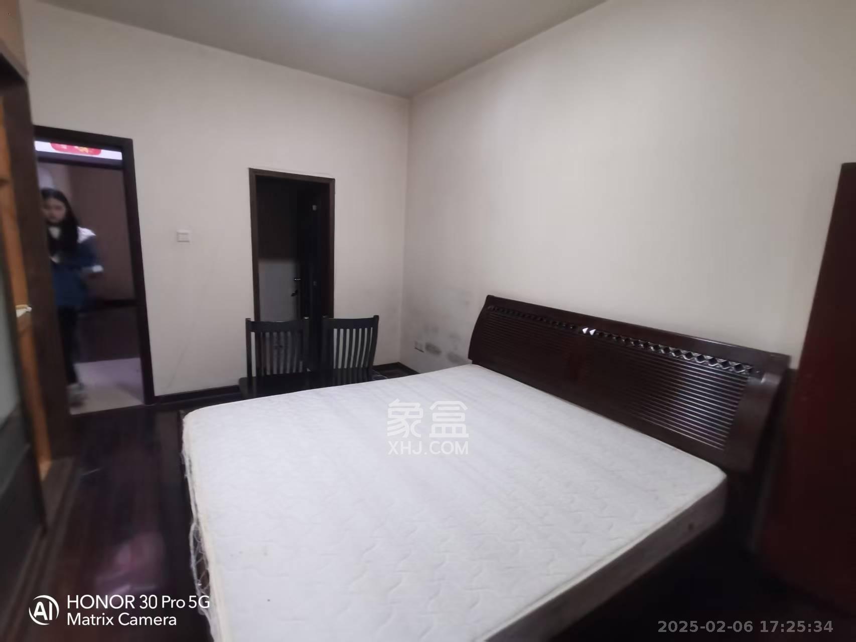 惠泽园  3室2厅2卫   2800.00元/月室内图