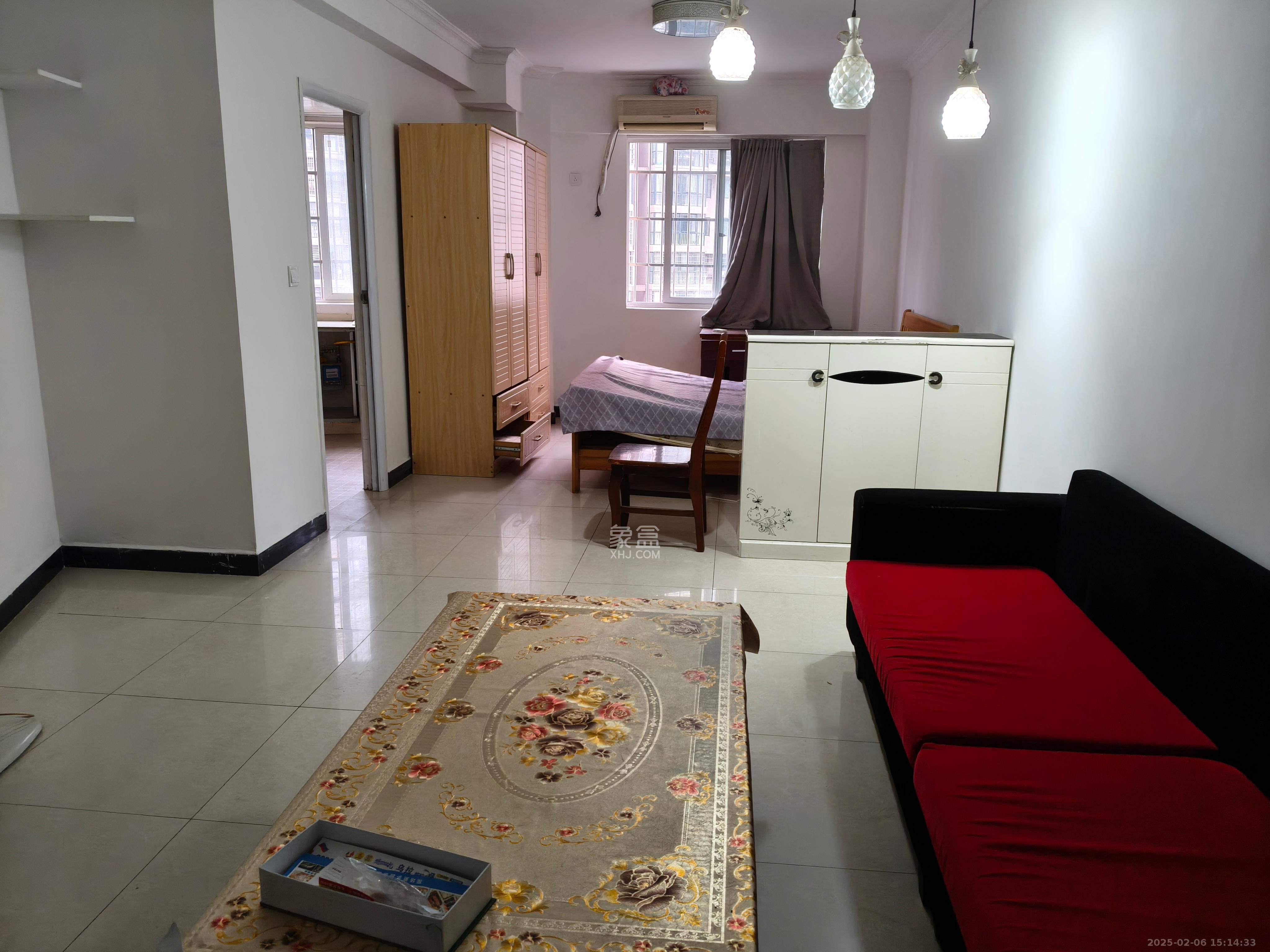 先锋东外滩  1室1厅1卫    1600.0元/月 先锋东外滩  1室1厅1卫    1600.0元/月室内图